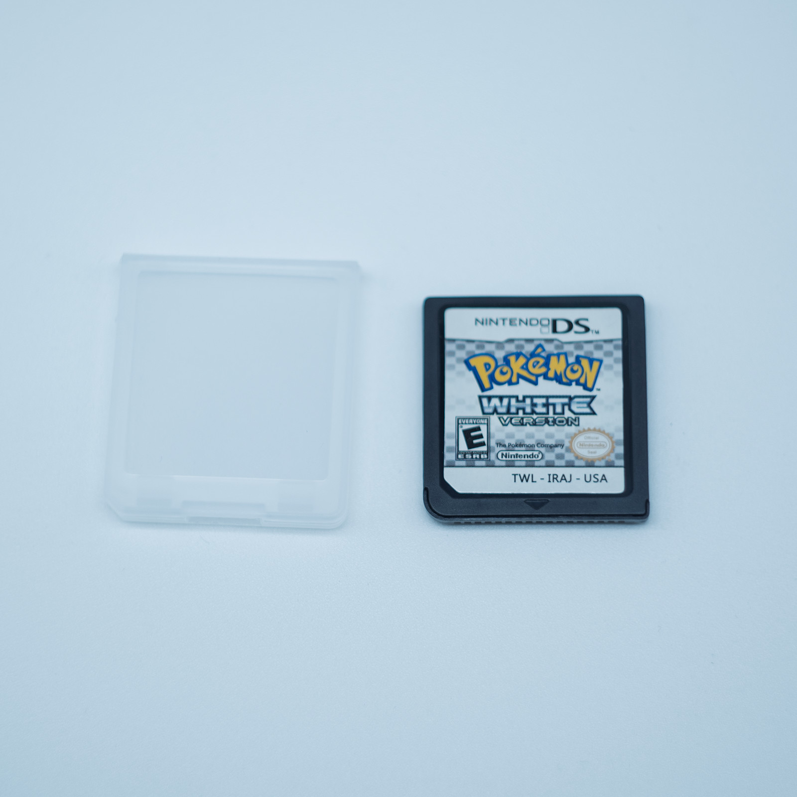 Pokémon White Version for Nintendo DS Game Cartridge Tested Works