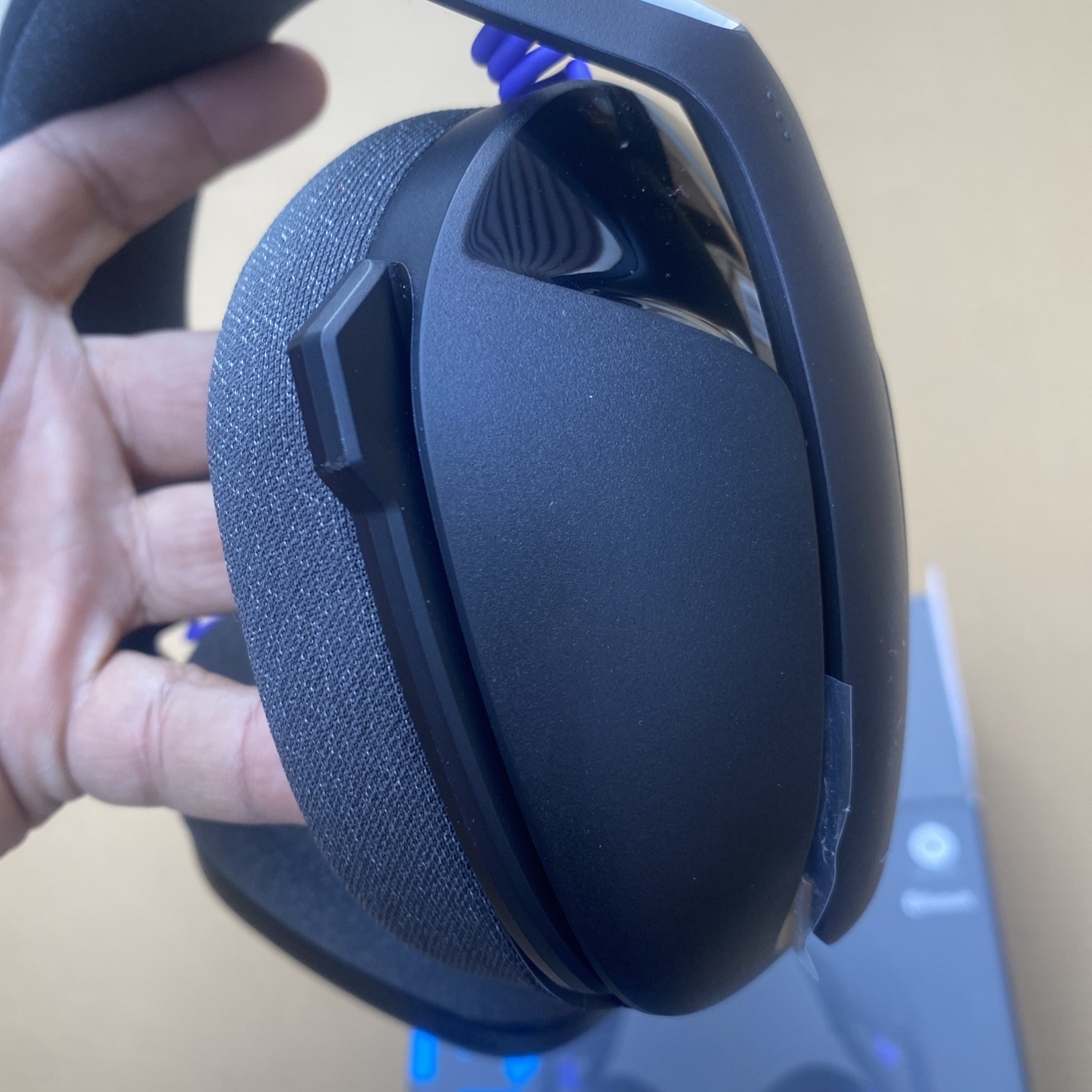Logitech G321 Lightspeed Wireless Bluetooth Gaming Headset, Dynamic Comfort