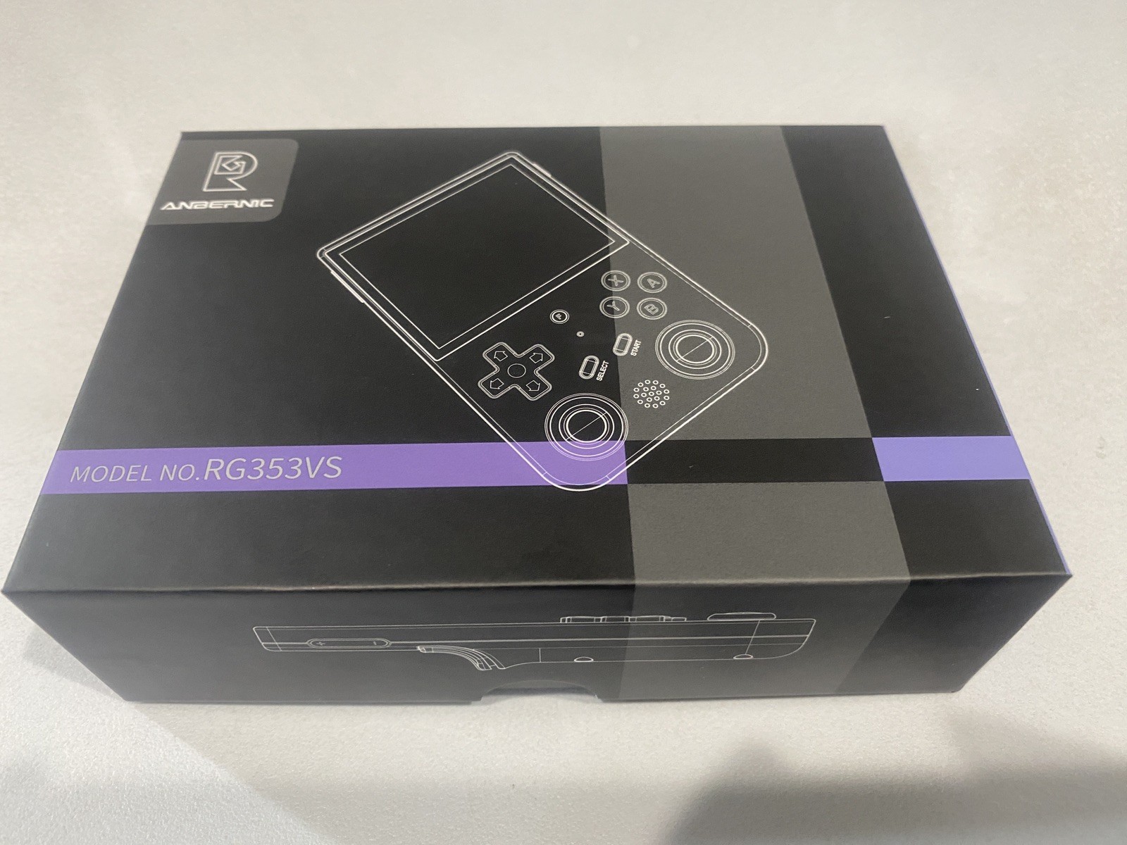 RG353VS Retro Linux System Video Handheld Game Console 3.5″ IPS Screen RK3566 64