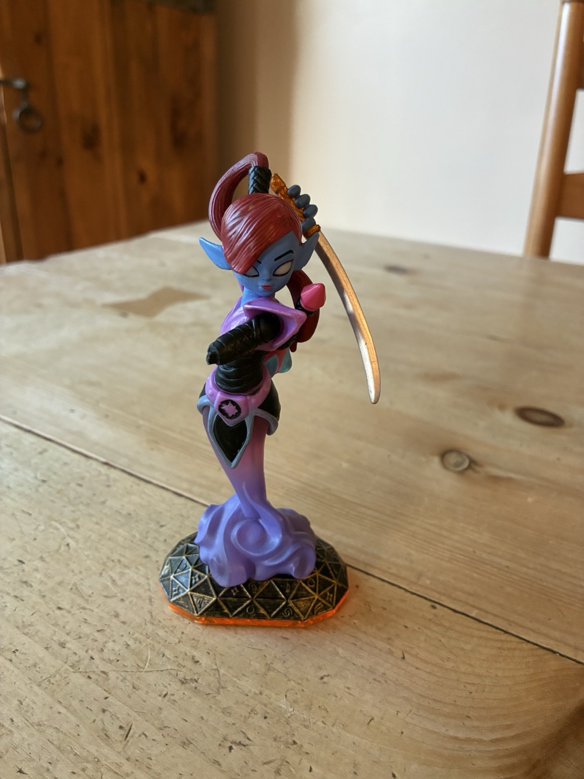 Skylanders Figure Lot – 10 Items: Tree Rex, Ninjini, Hot Dog, Traps & More!