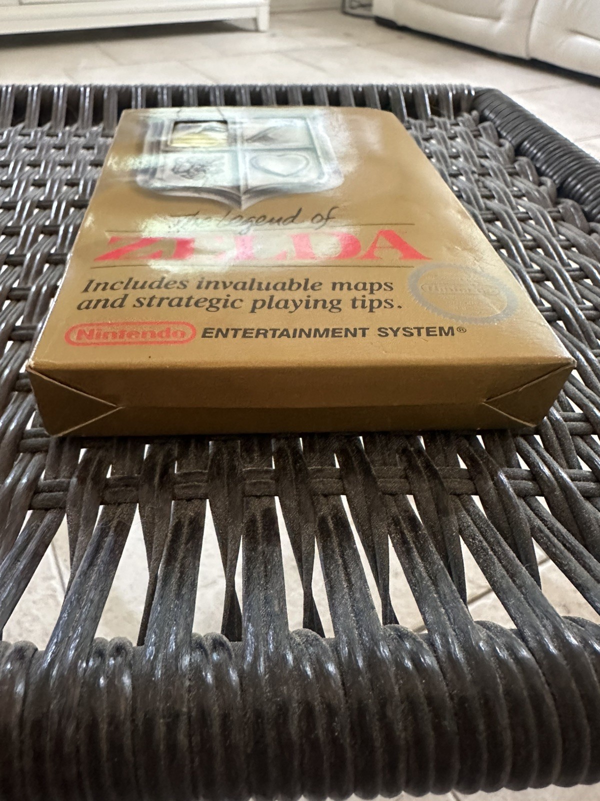 NES Nintendo Legend of Zelda Cartridge w/ Box & Instructions