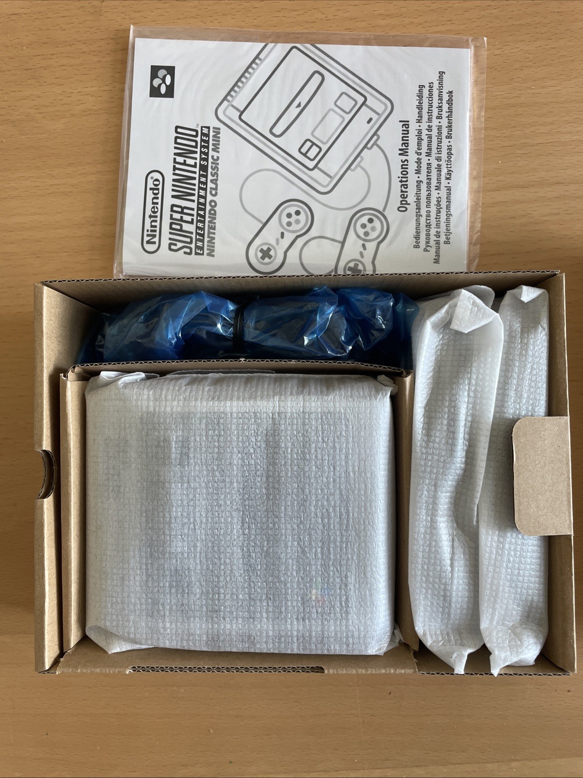 NEW Super Nintendo Classic Mini European Version Console