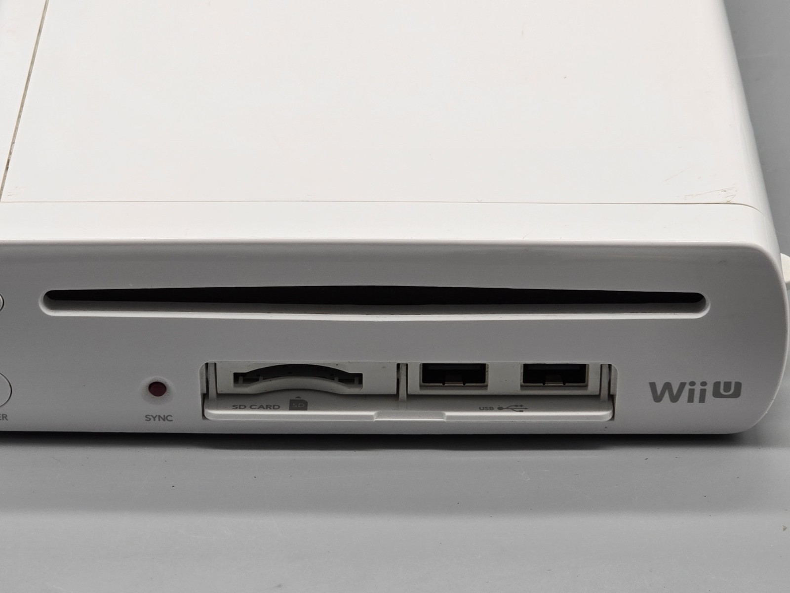 Nintendo Wii U Console Only White 8GB WUP-001 (02) For Parts