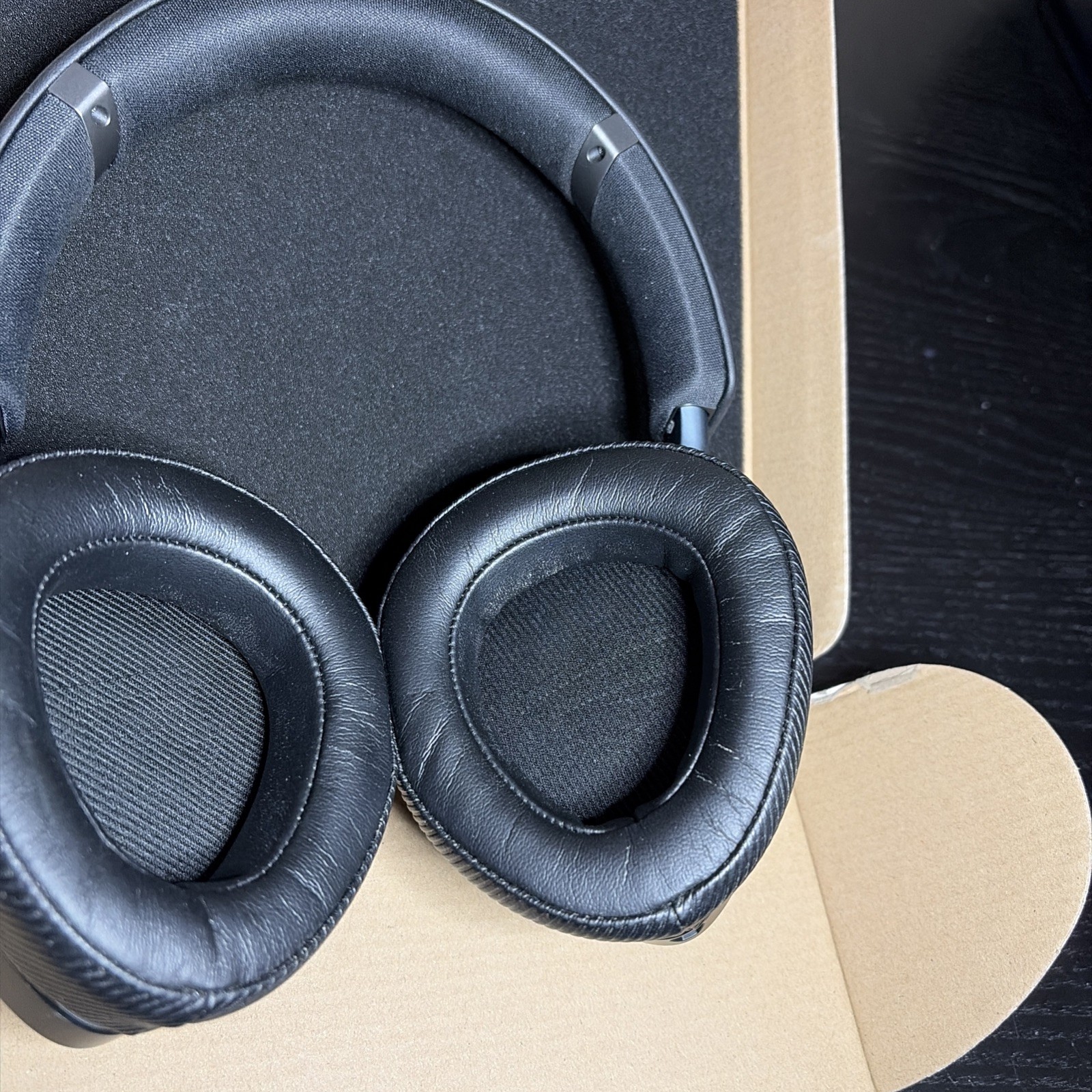 ASUS ROG Delta II Wireless Gaming Headset with Mic Tri-Mode (BT, 2.4G, 3.5mm)