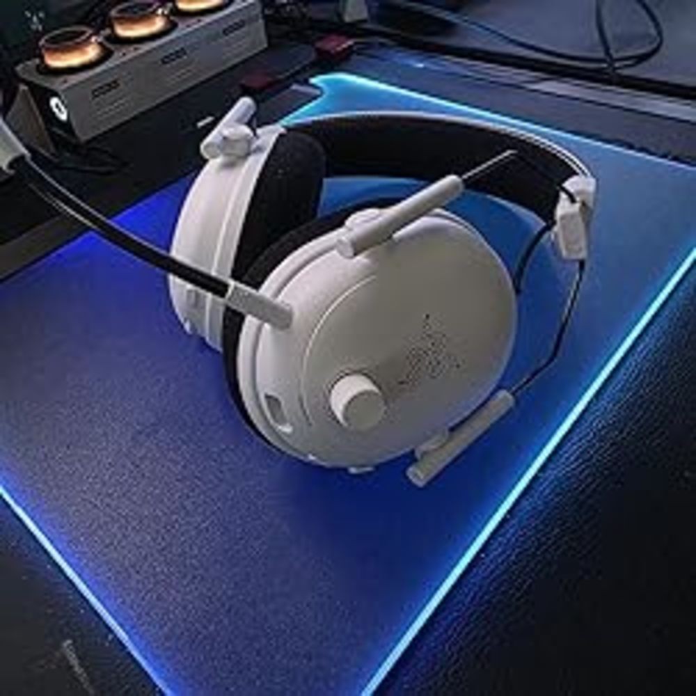 Razer BlackShark V3 Pro Wireless ANC Headset for PC – White, 70Hr