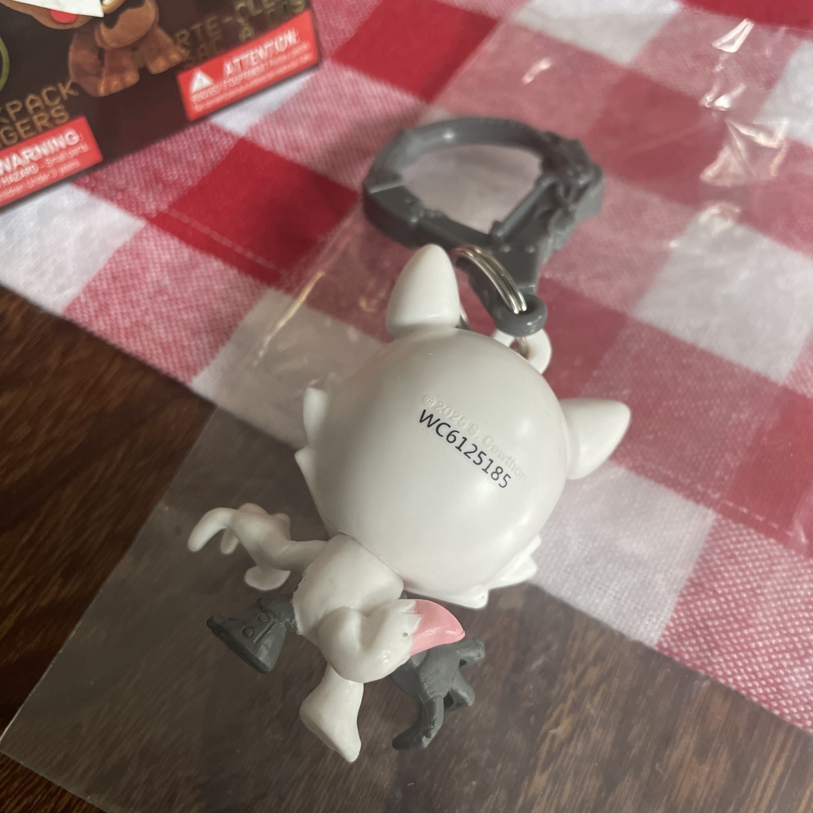 Five Nights at Freddy’s FNAF Mangle Toy Foxy Backpack Hanger Clip Keychain Funko