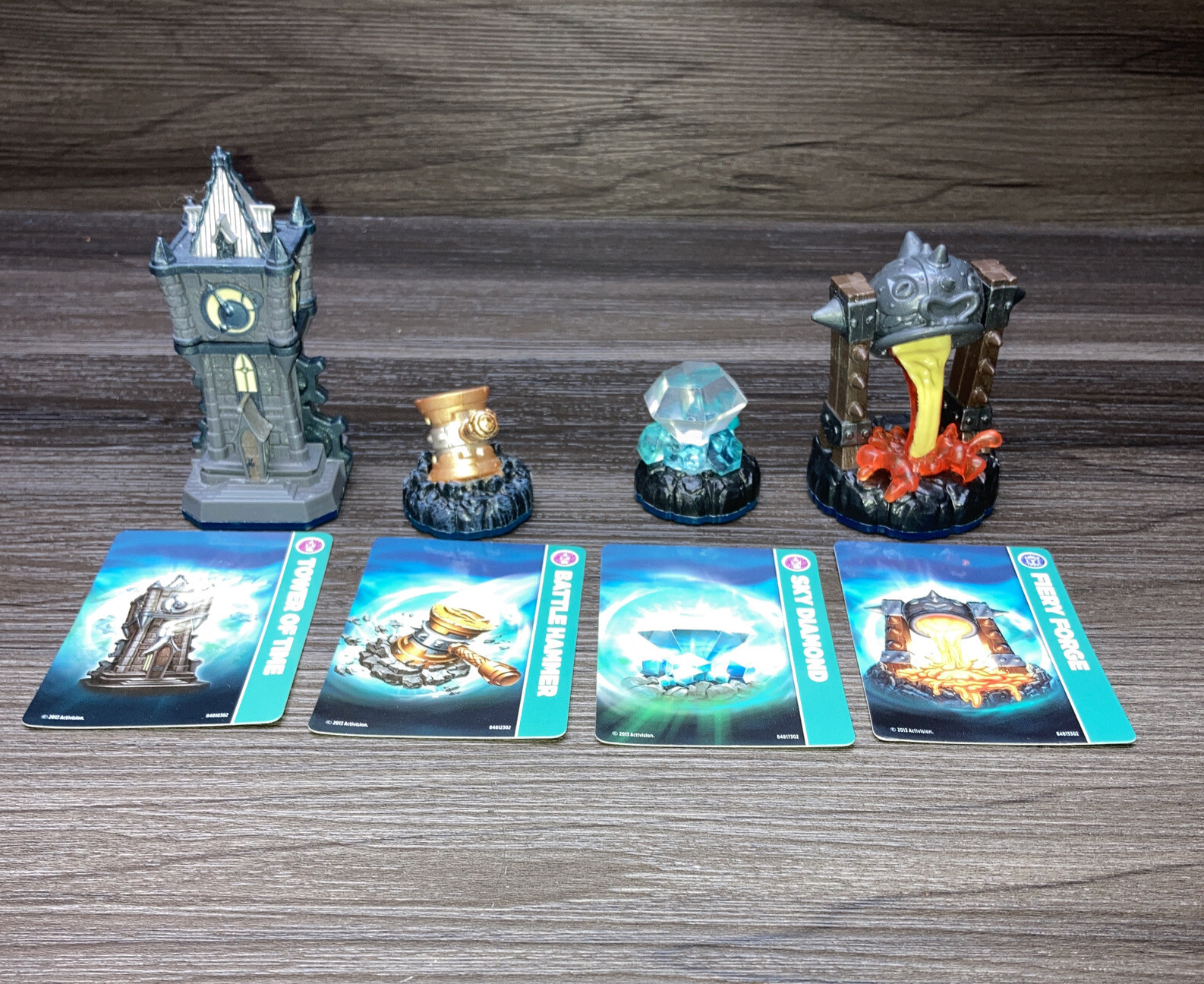 Skylanders Swap Force Tower of Time, Sky Diamond, Battle Hammer & Fiery Forge