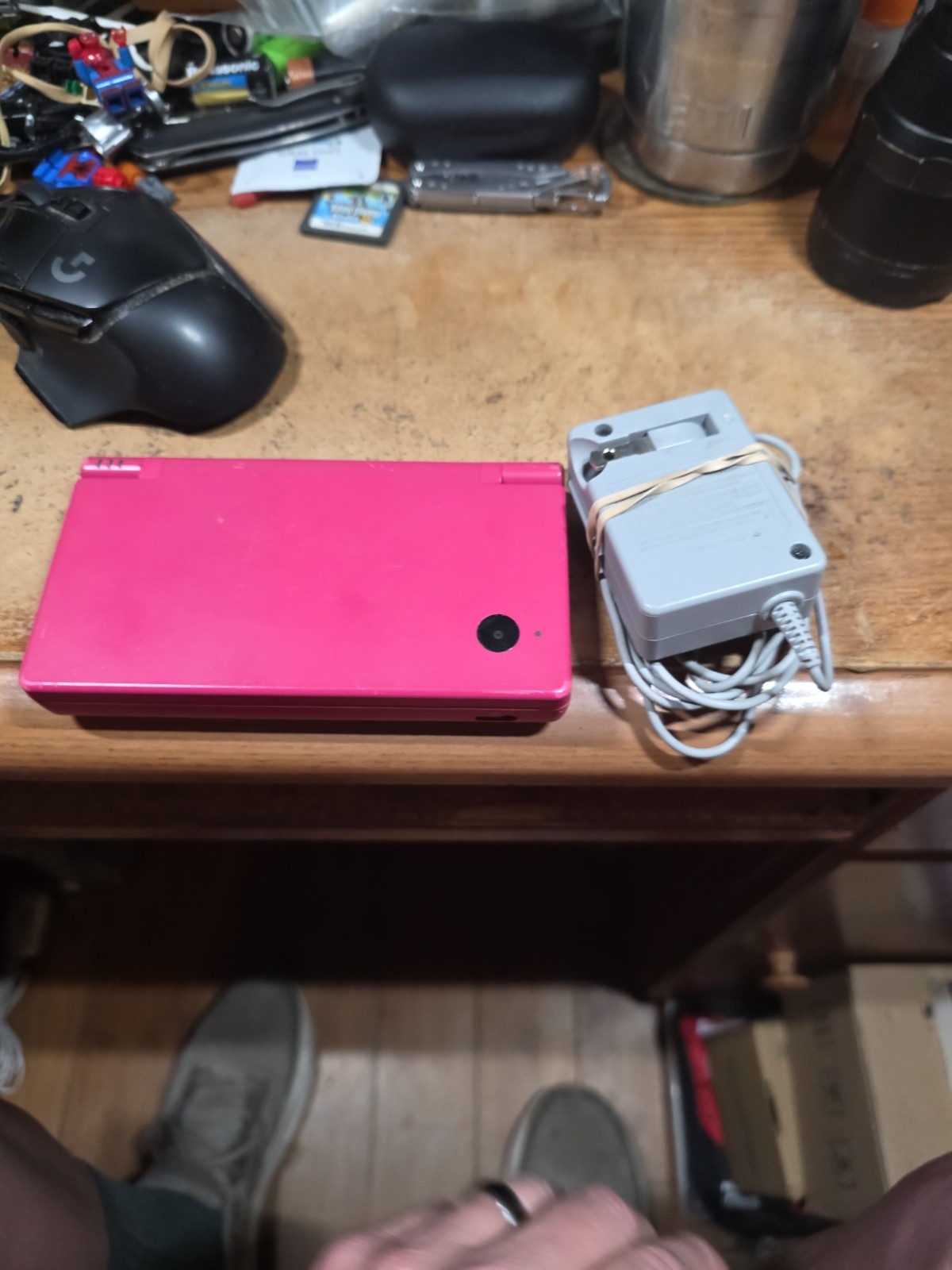 Nintendo DSi Pink Console + Charger GOOD CONDITION! No Stylus