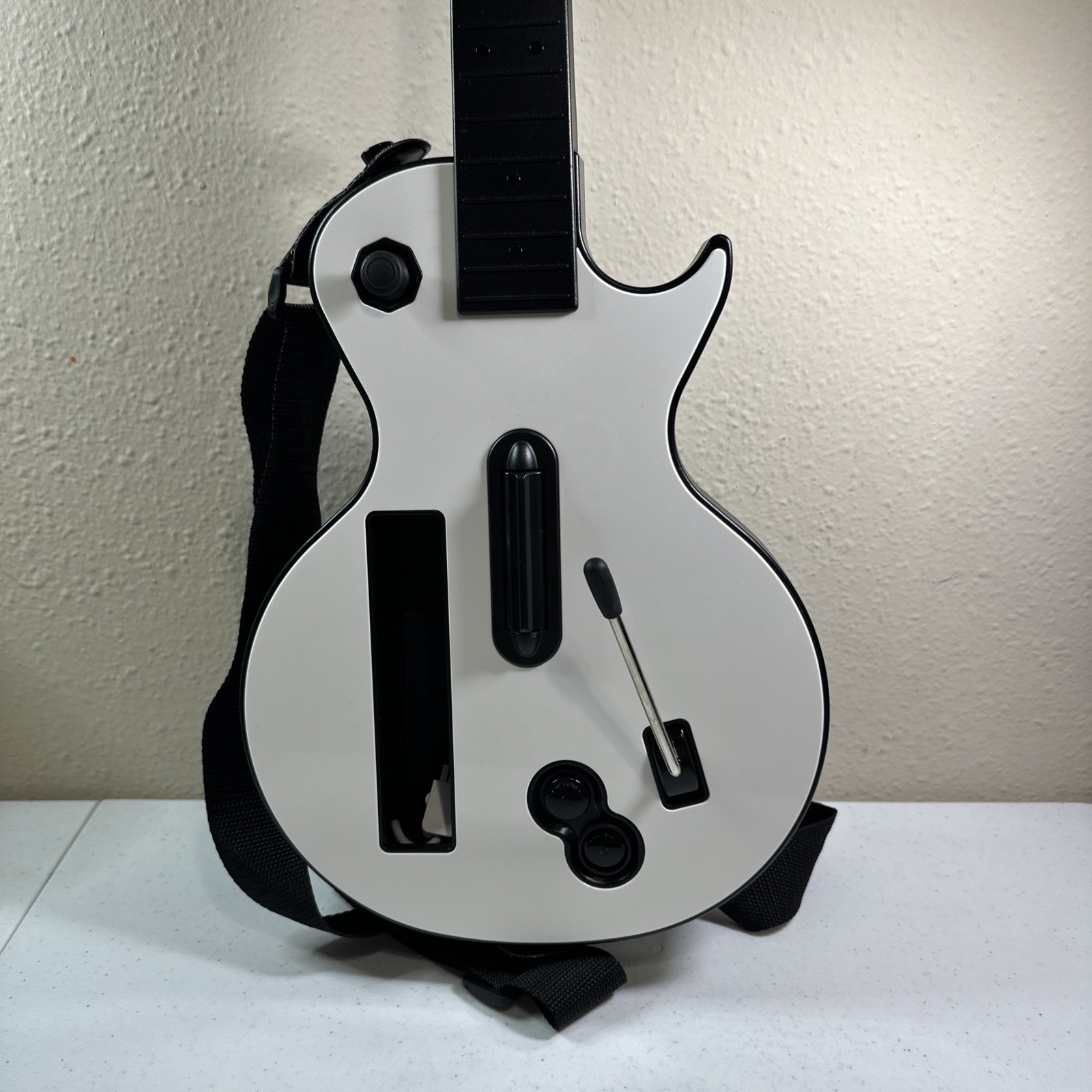 Guitar Hero Wii Les Paul Wireless Guitar Controller RedOctane Tested Working