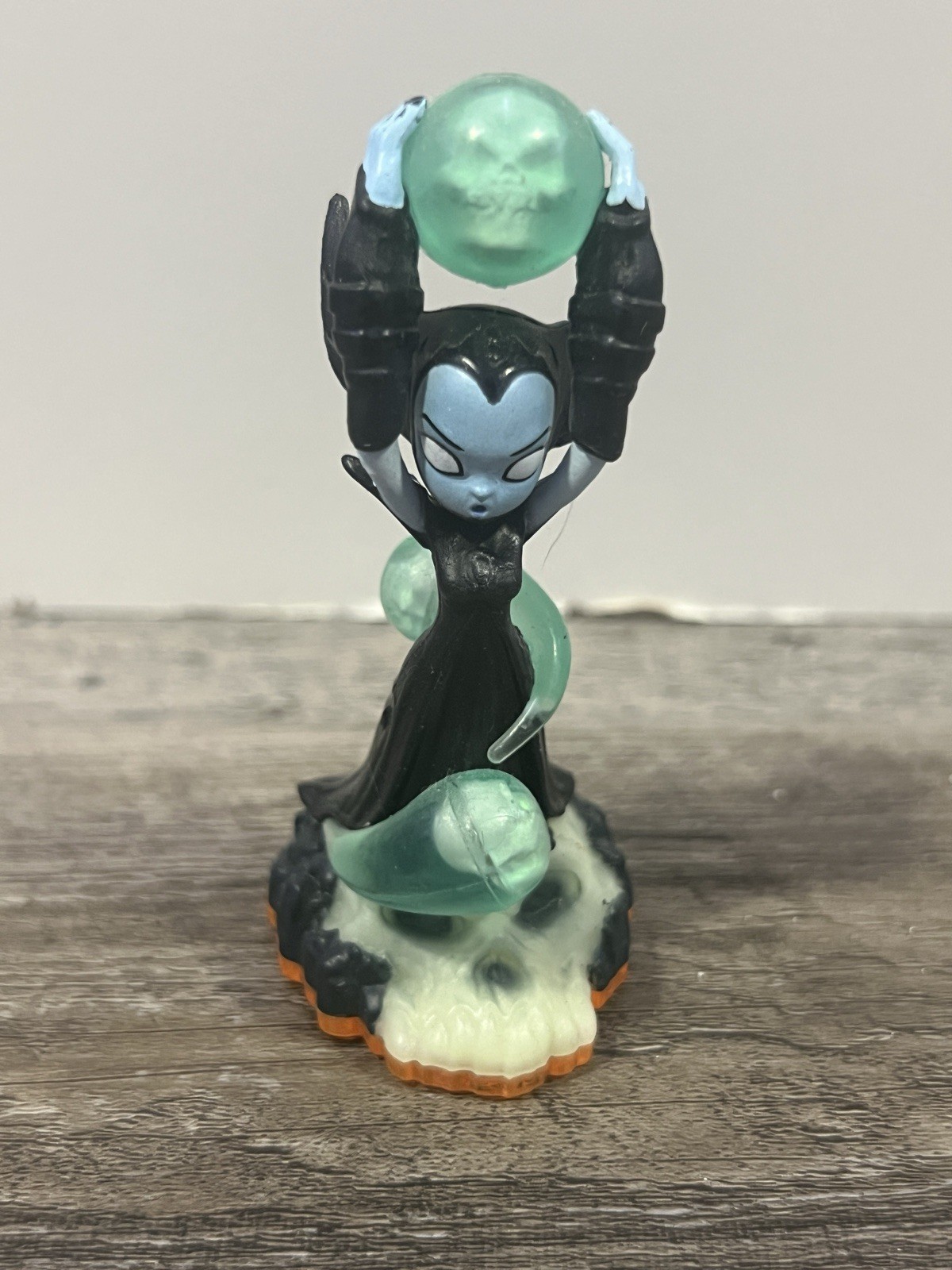 Hex Series 2 Skylanders Giants Character Figure