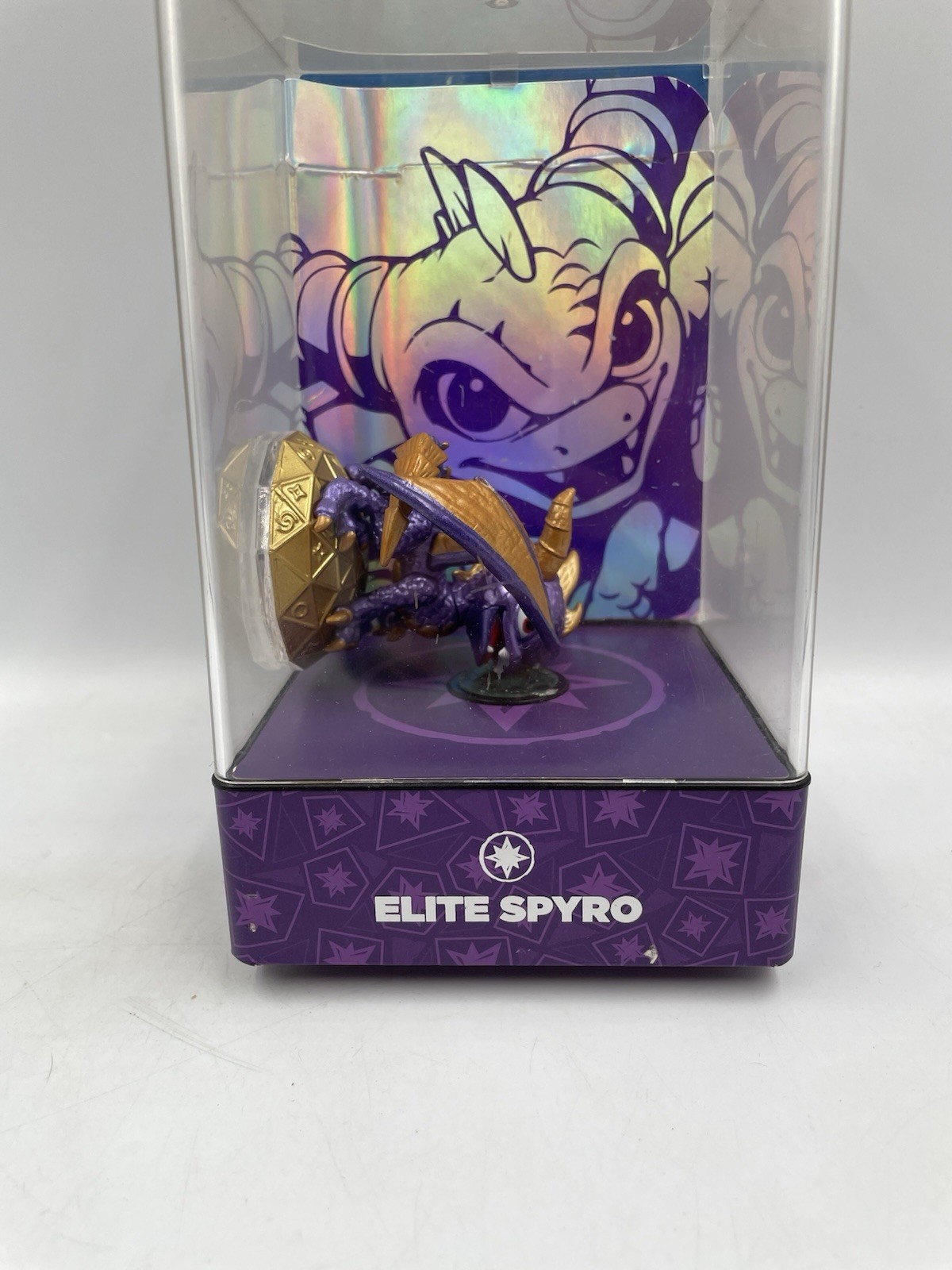 Skylanders Eon’s Elite Spyro in Case