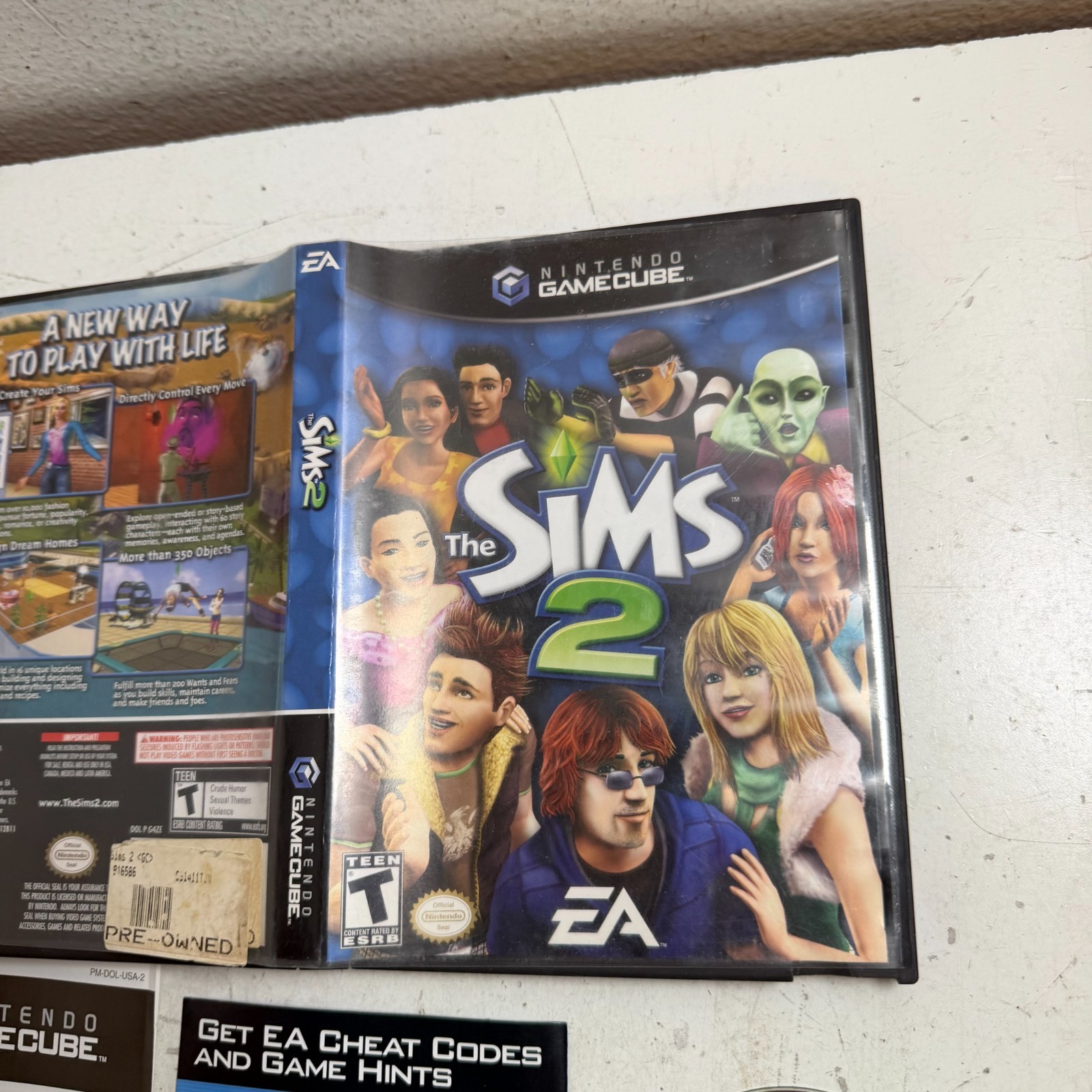 The Sims 2 (Nintendo GameCube, 2005) EA Life Simulation Strategy Game Complete