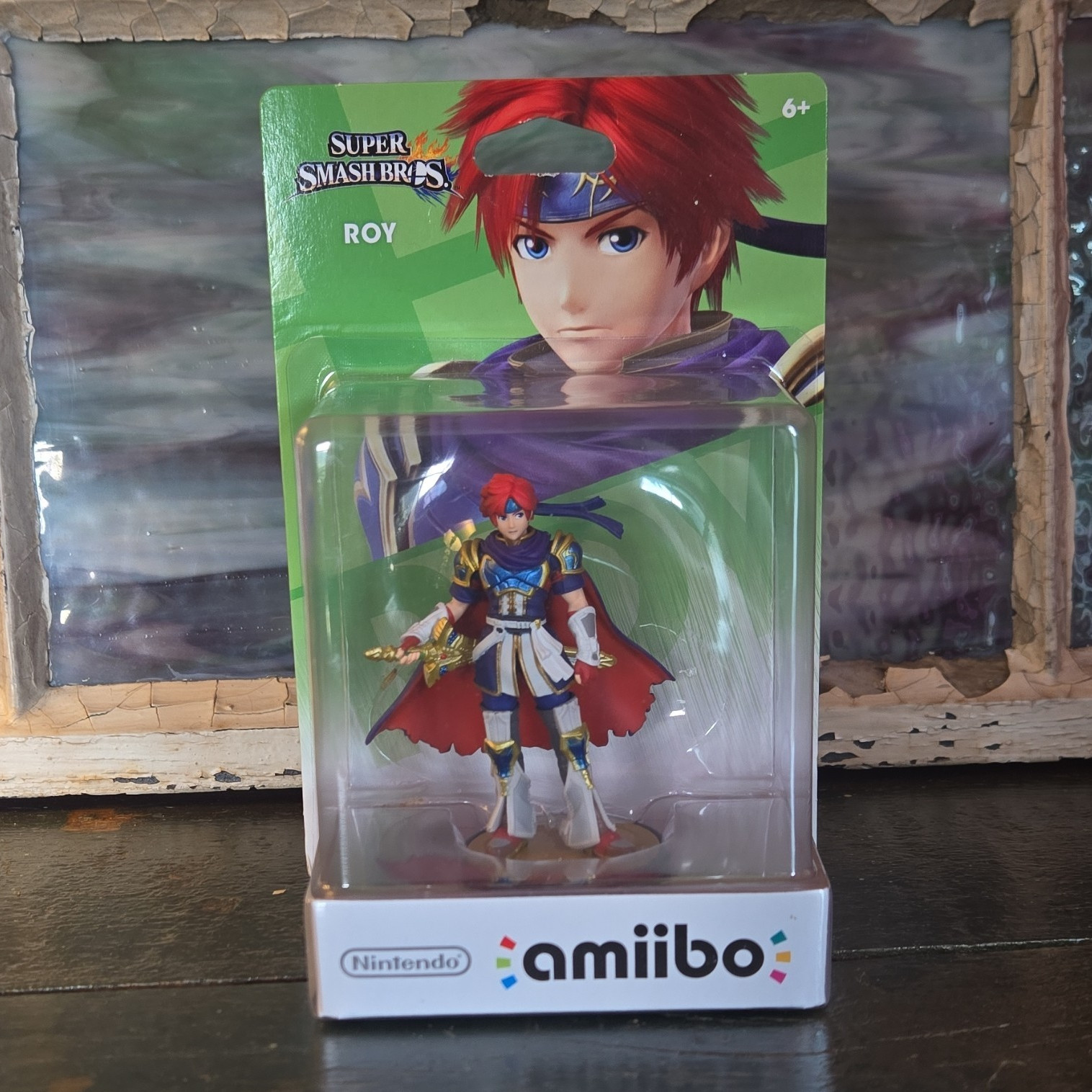 Nintendo amiibo Roy Collectible Figure for Super Smash Bros.