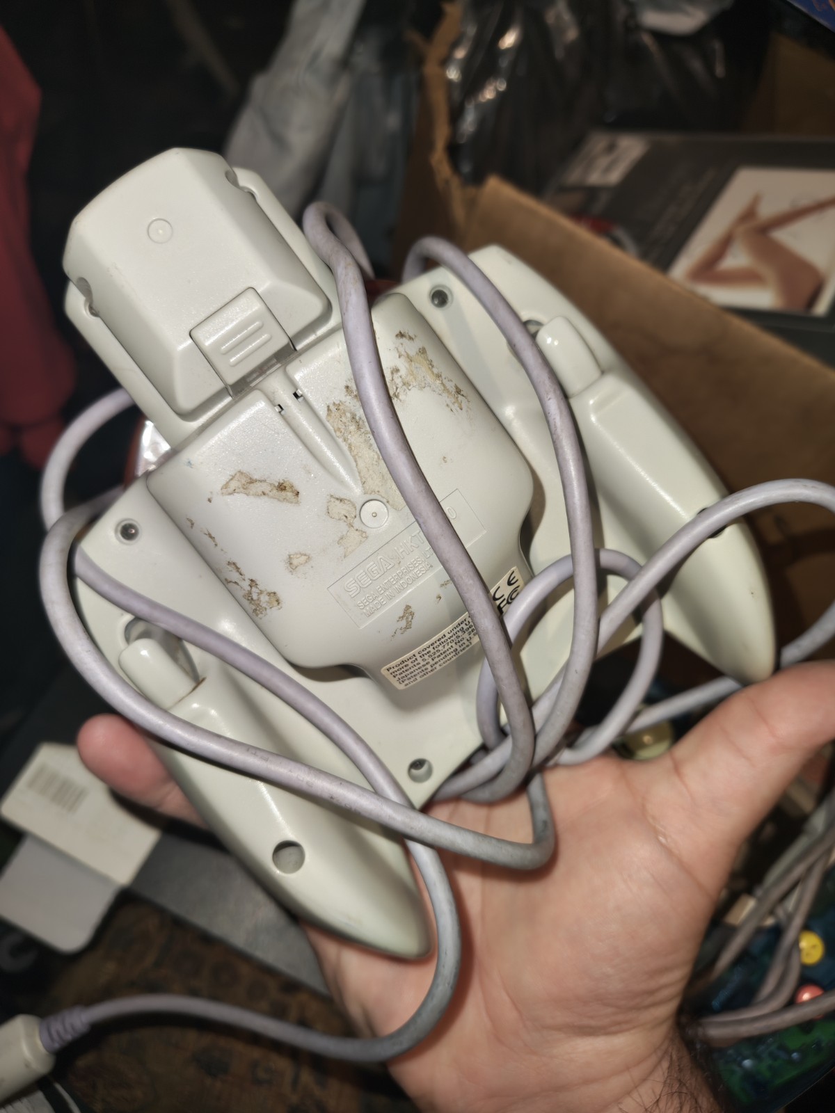Dreamcast Red And Blue Controllers