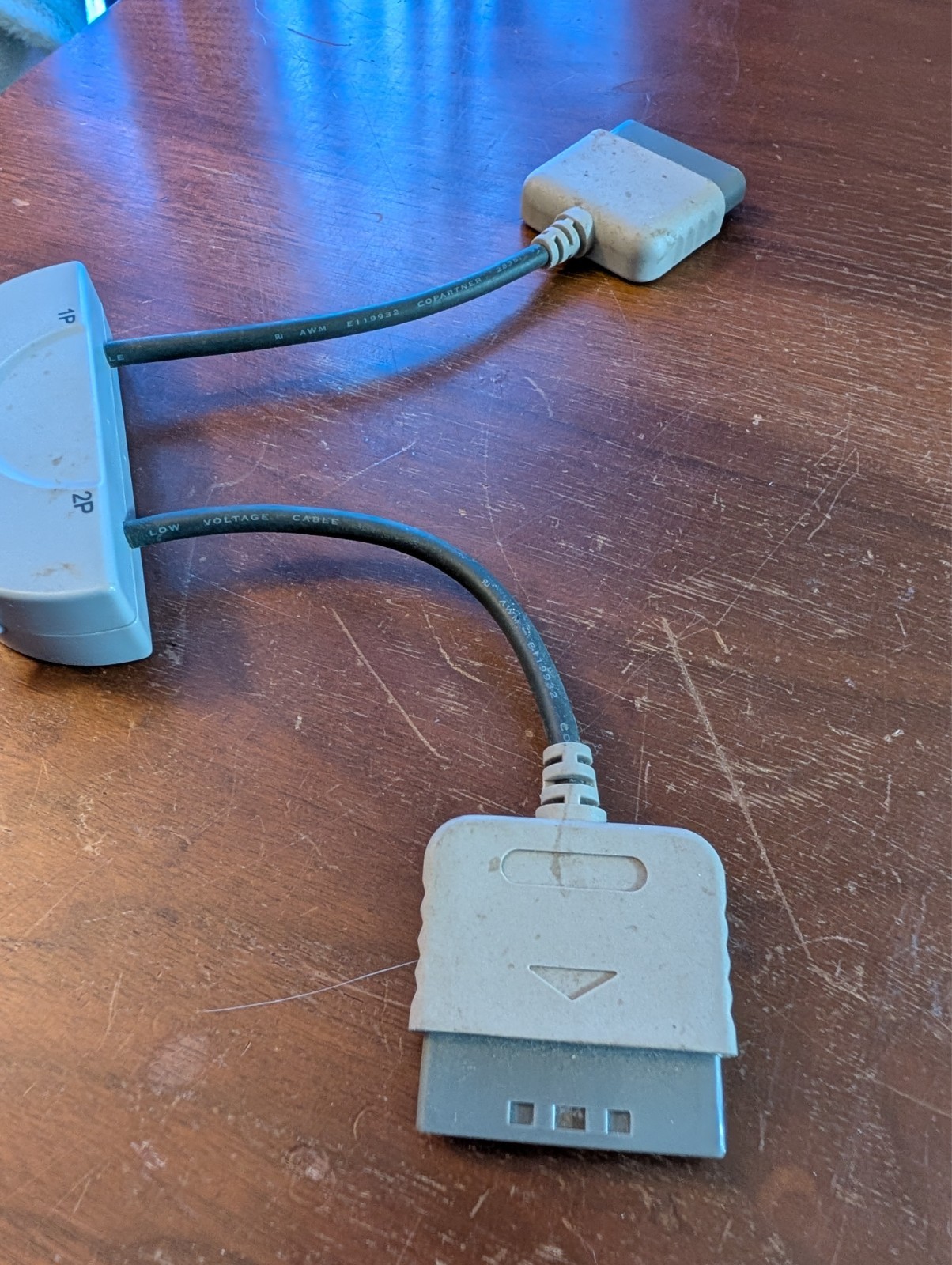Unbranded Multitap Sony PlayStation 1 PS1, PS2 Playstation 2 Console