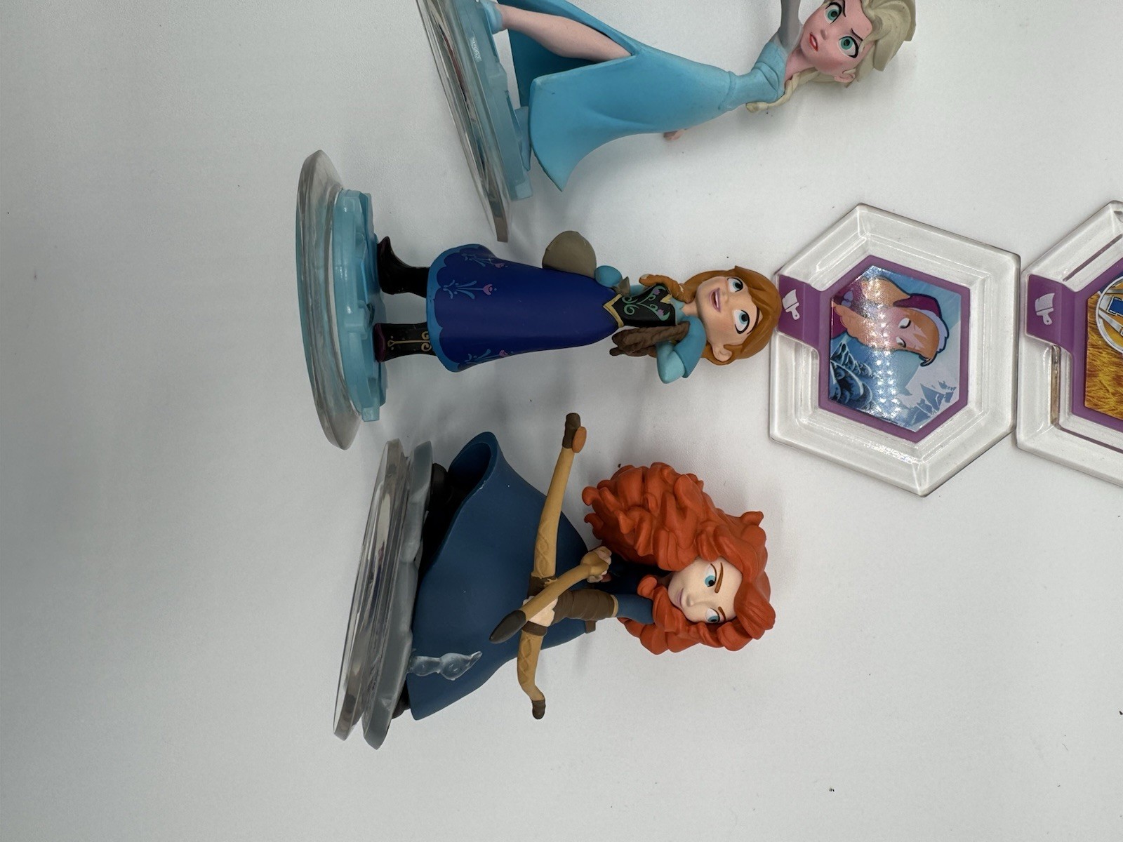 Disney Infinity Figures Lot Elsa Anna Merida Stitch + Power Discs Bundle