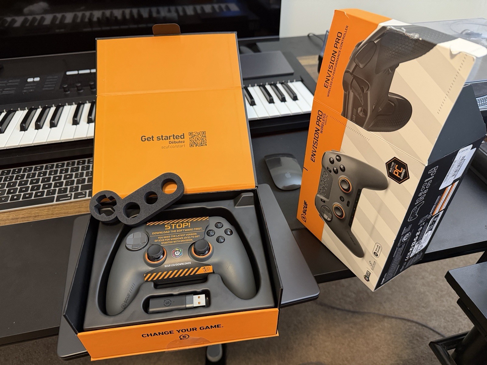 Scuf Envision Pro Wireless V1 Gaming Controller For PC – Steel Gray