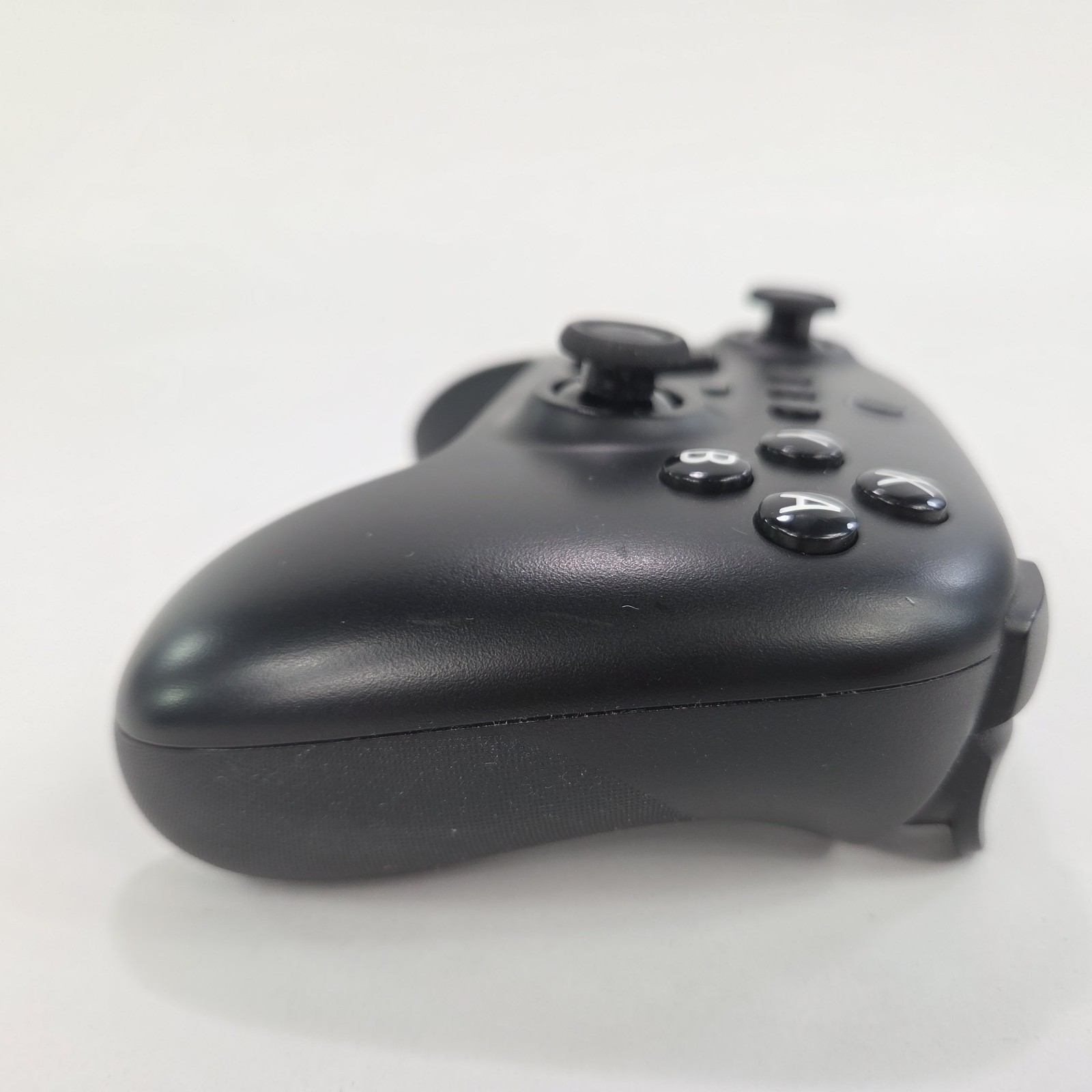 8Bitdo Ultimate 2 Wireless 2.4G Bluetooth Controller For Switch, Windows