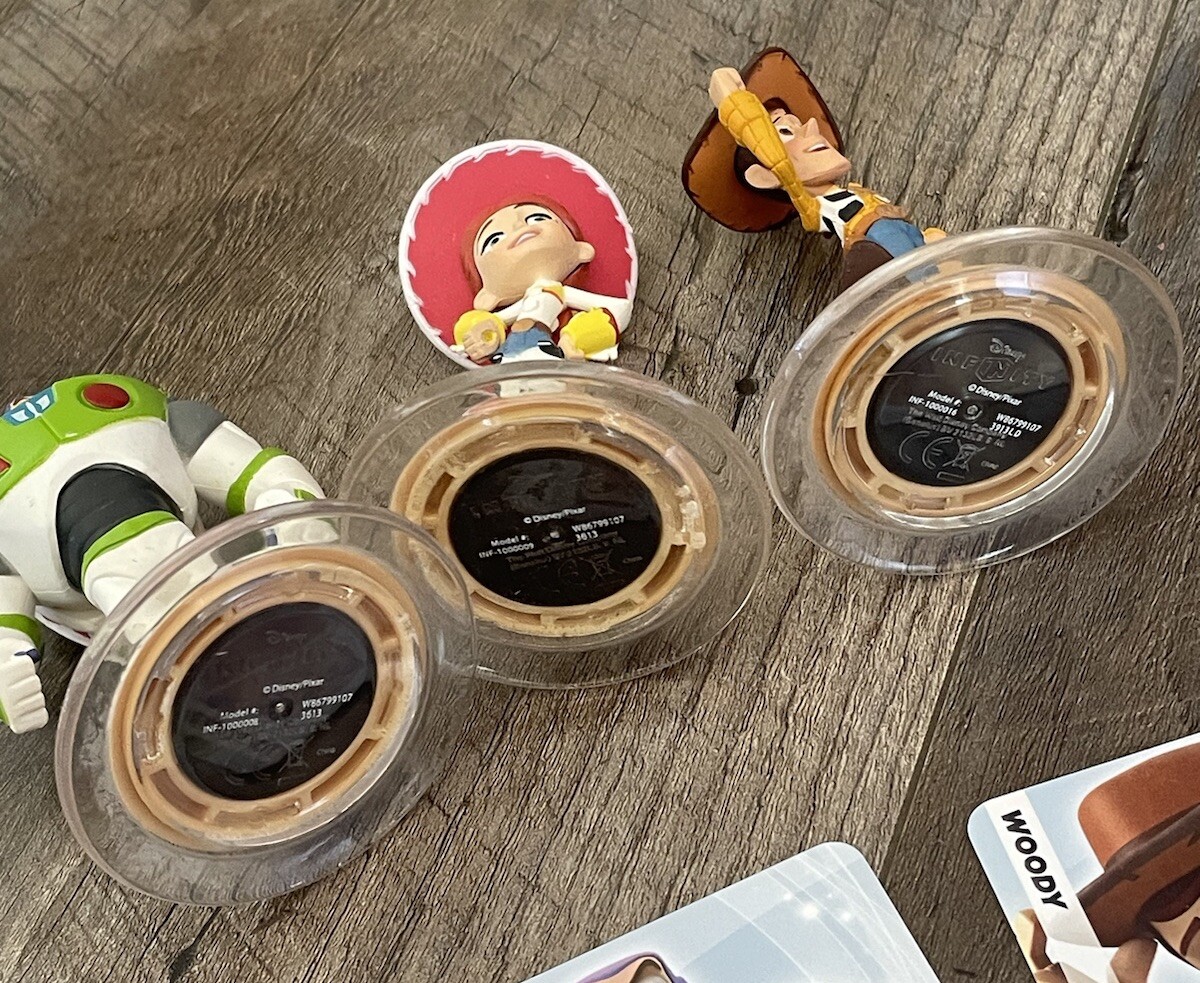 Toy Story Disney Pixar Infinity Set Playset Woody Buzz Lightyear Jessie Cowgirl