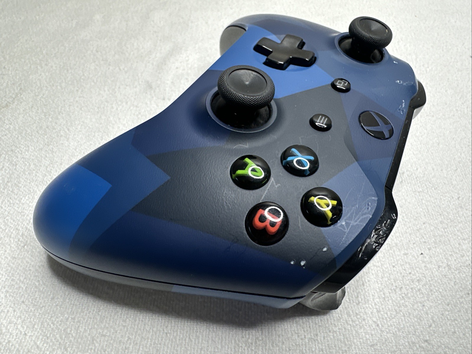 Microsoft Xbox One Wireless Controller Model 1708 Blue Black -DAMAGED