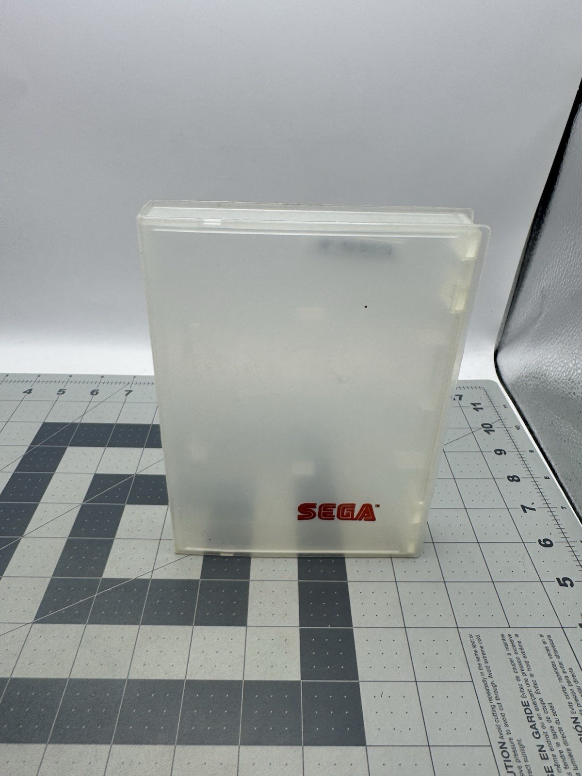 VTG Sega Genesis Clamshell Case – Clear with Red Lettering – 7.25″ x 5.25″