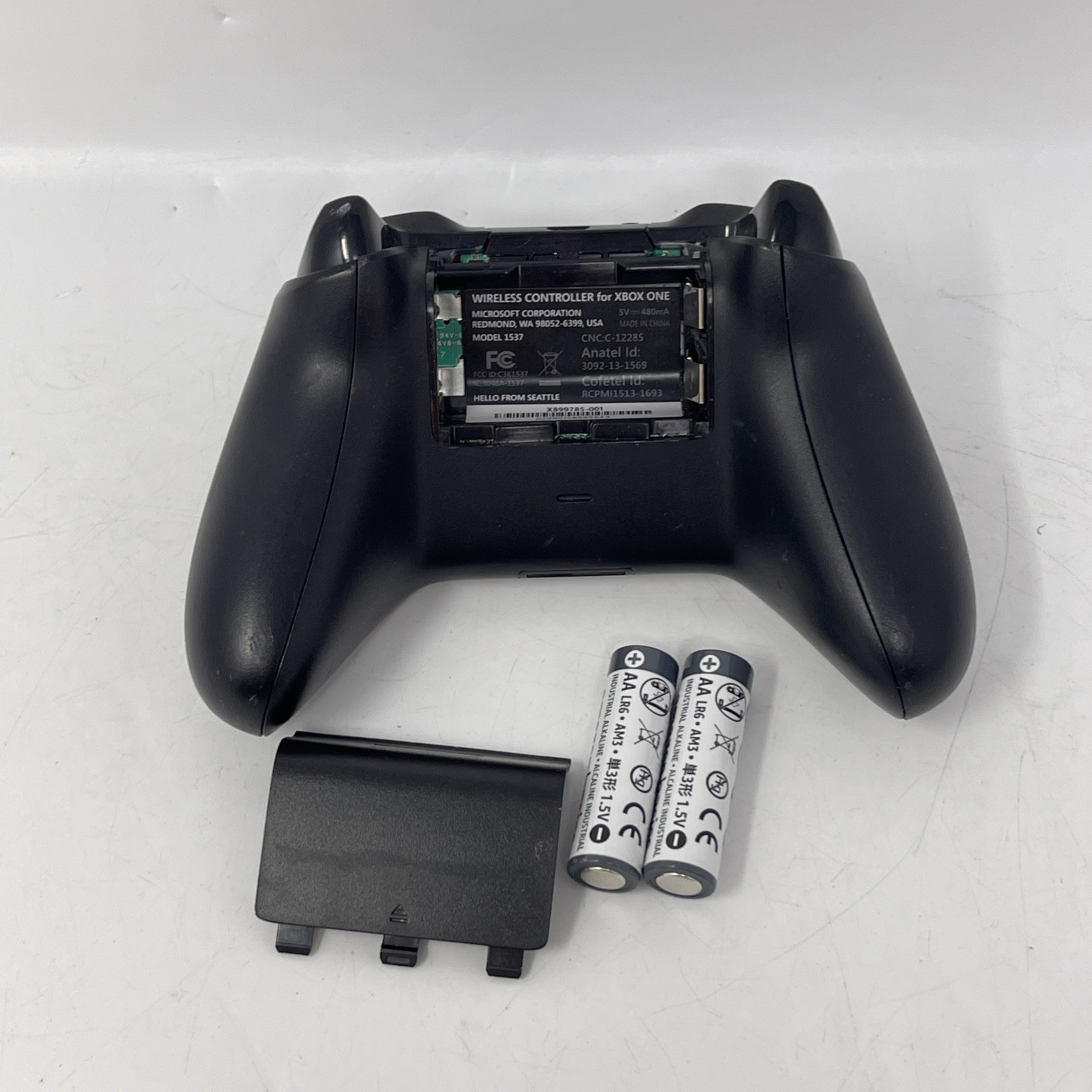 Microsoft Xbox One Wireless Controller Model 1537 – Black Tested Working