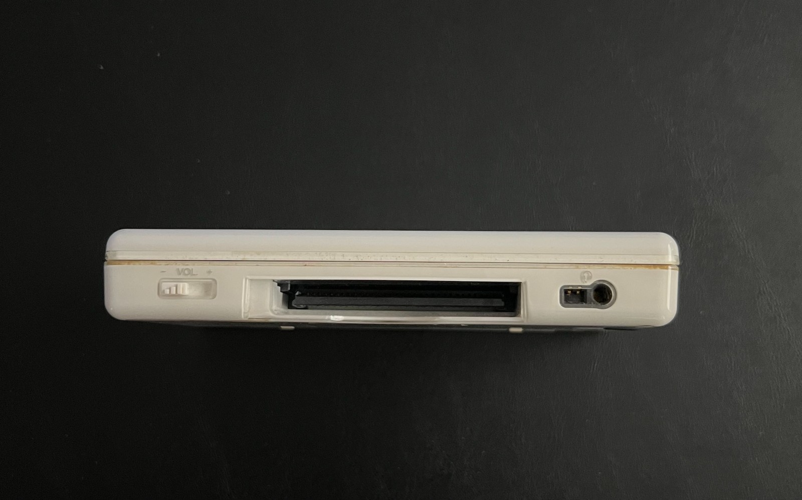 Nintendo DS Lite White Handheld Console Tested & Working w/ Charger & Stylus