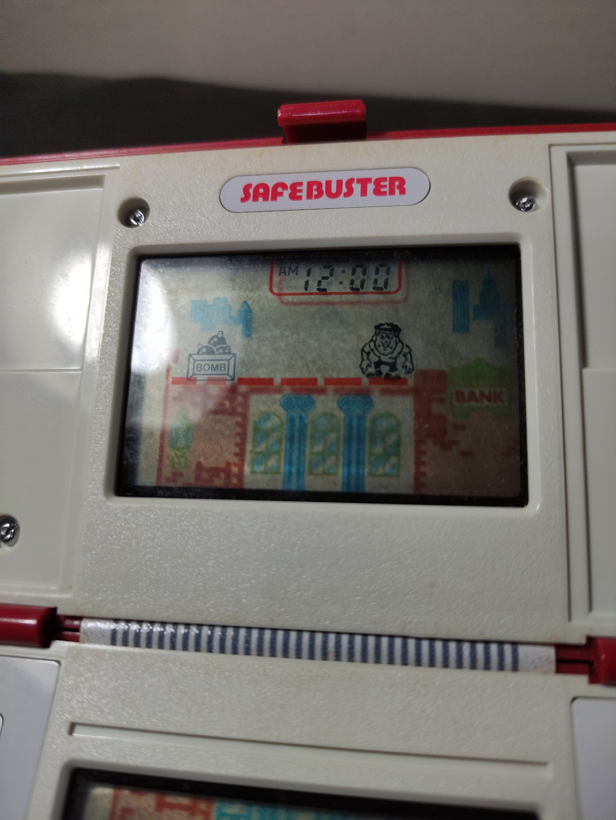 Vintage Nintendo Safe buster Multi Scren Game and watch cib complete pocket size