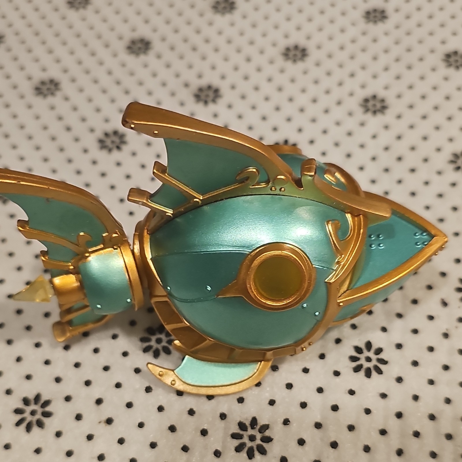 Activision Skylanders SuperChargers Gill Grunt Vehicle Figure Metallic Gold
