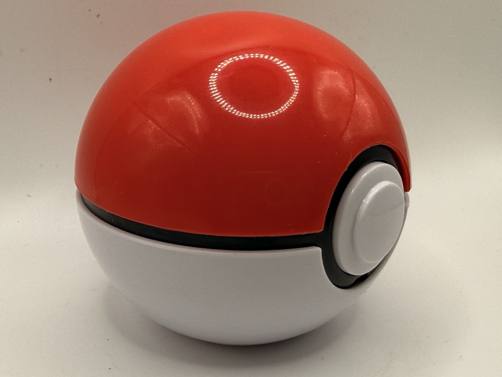 Pokemon Pokeball Trainer Talking Poke Ball Guessing Game Zanzoon 2017
