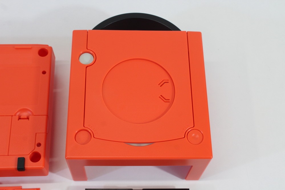 NEW Nintendo GameCube Console Warm Red x Black Replacement Shell GC DOL-001 101
