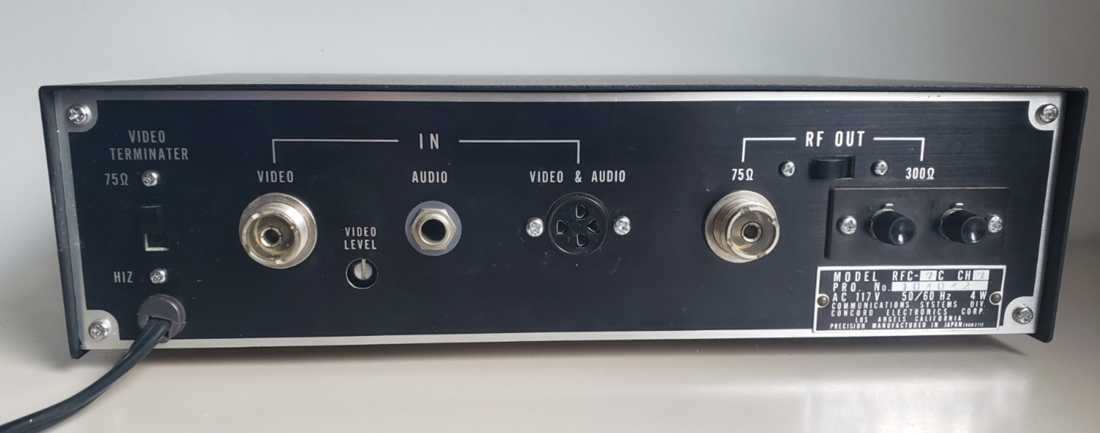 Color RF CONVERTER Modulator, Retro Video Gaming, CRT, High Quality, Excellent