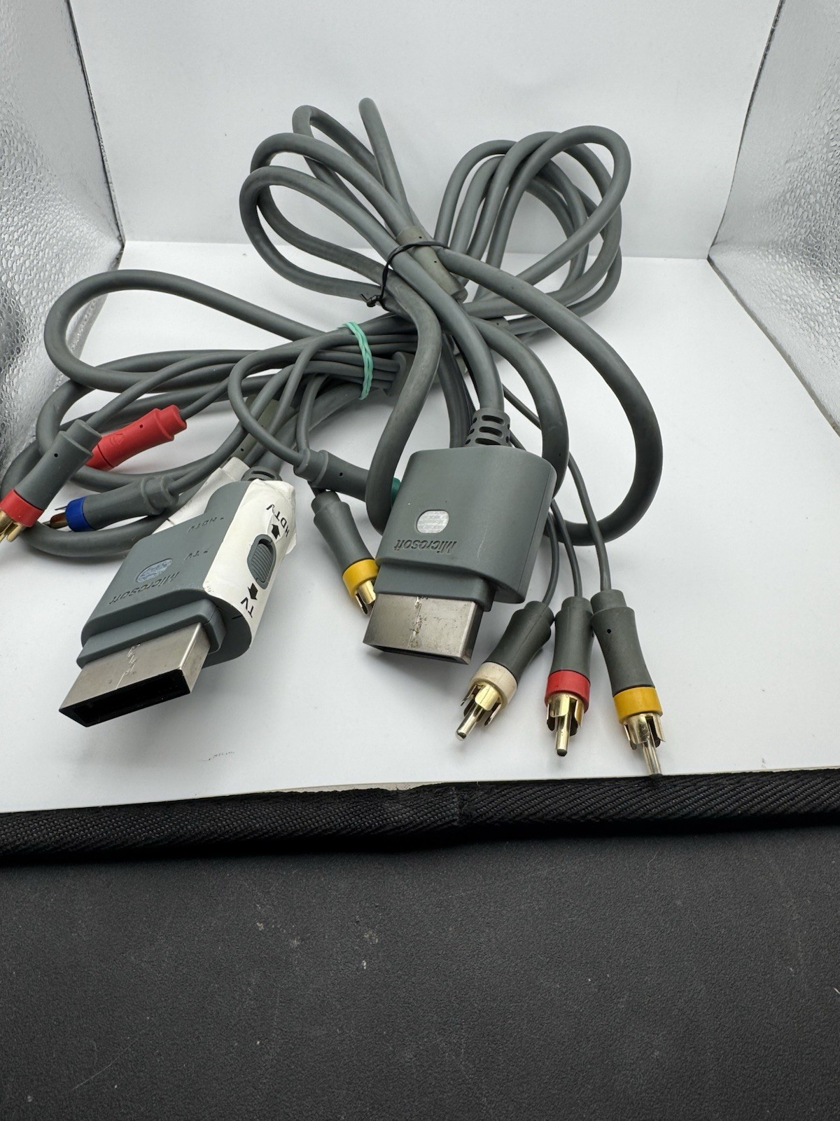 Official Microsoft XBOX 360 COMPONENT HDTV TV AV Cable plus RCA Cable UNTESTED
