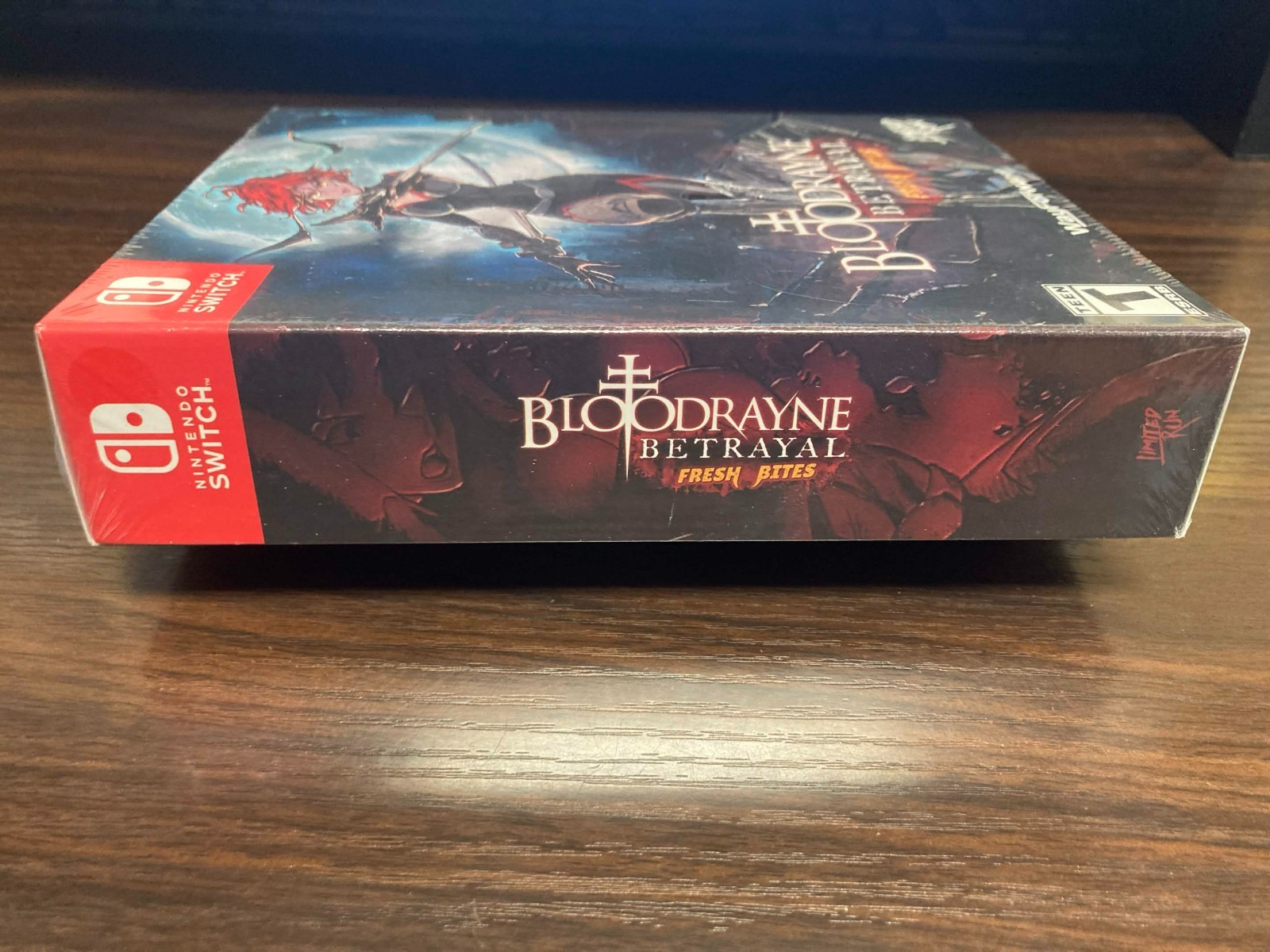 Bloodrayne Betrayal: Fresh Bites Collector’s Edition – Switch – TORN SHRINK WRAP