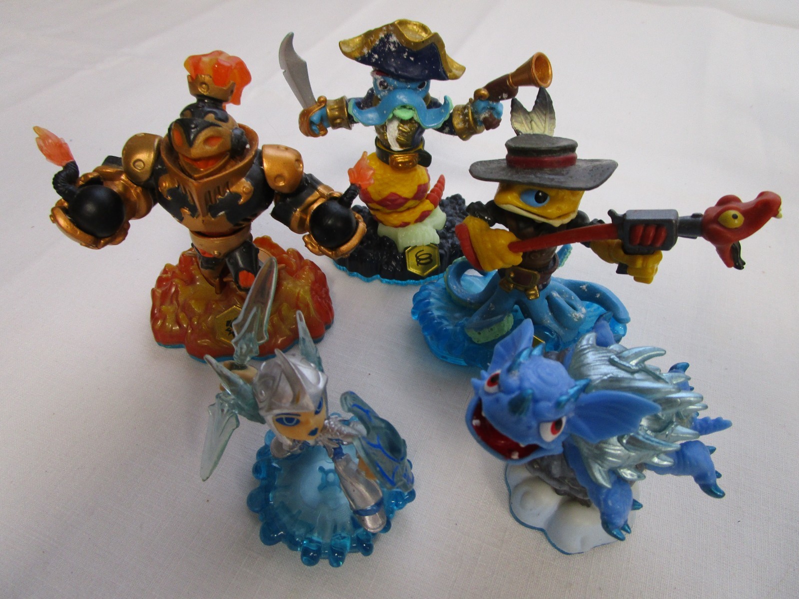 HUGE Skylanders Lot 45+ MIXED TOY VARIOUS LINES/COLLECTIONS PORTALS +Bag 2011-15