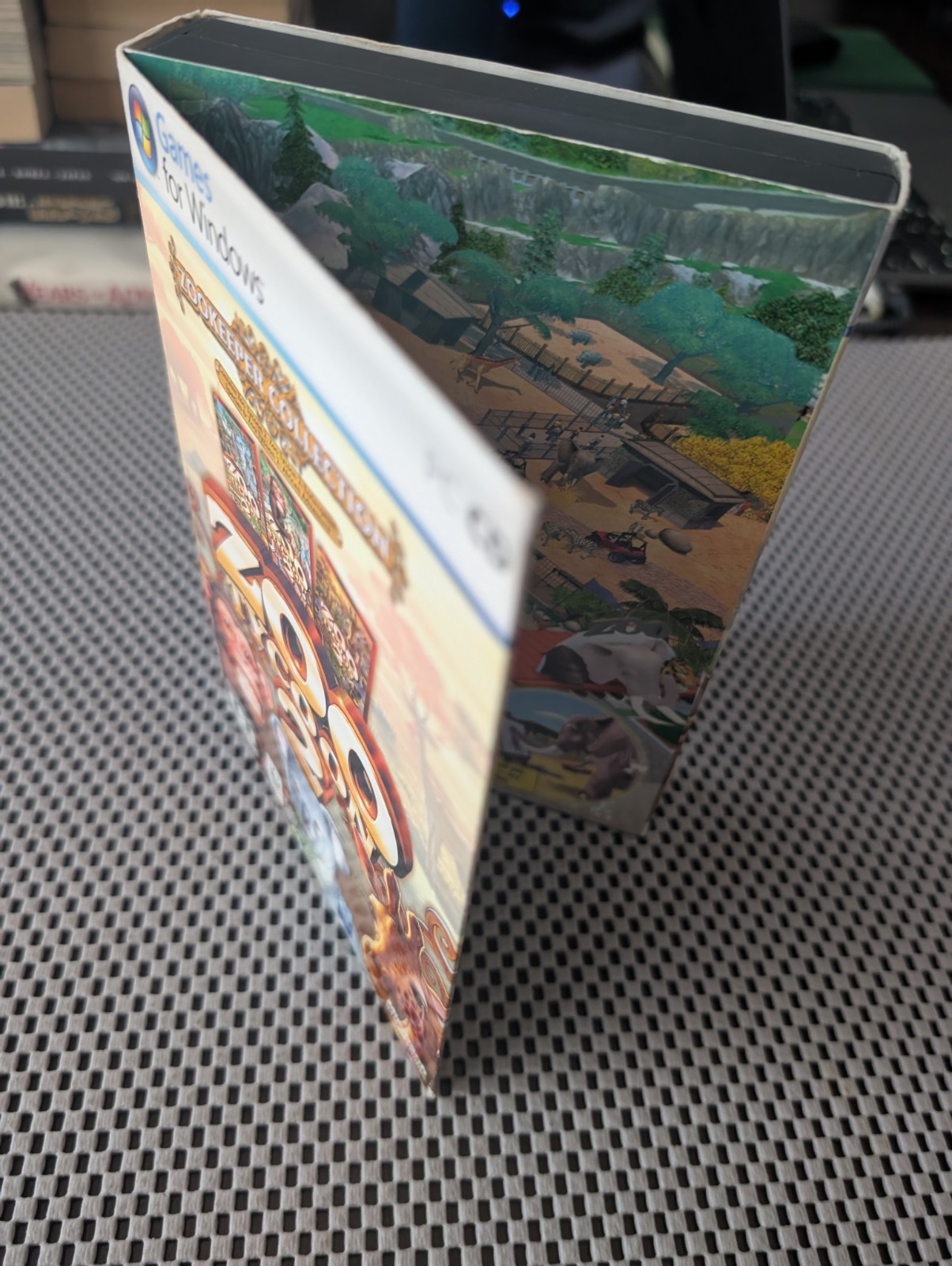 Zoo Tycoon 2: Zookeeper Collection (PC Game, 2006) Complete w/ Slipcover