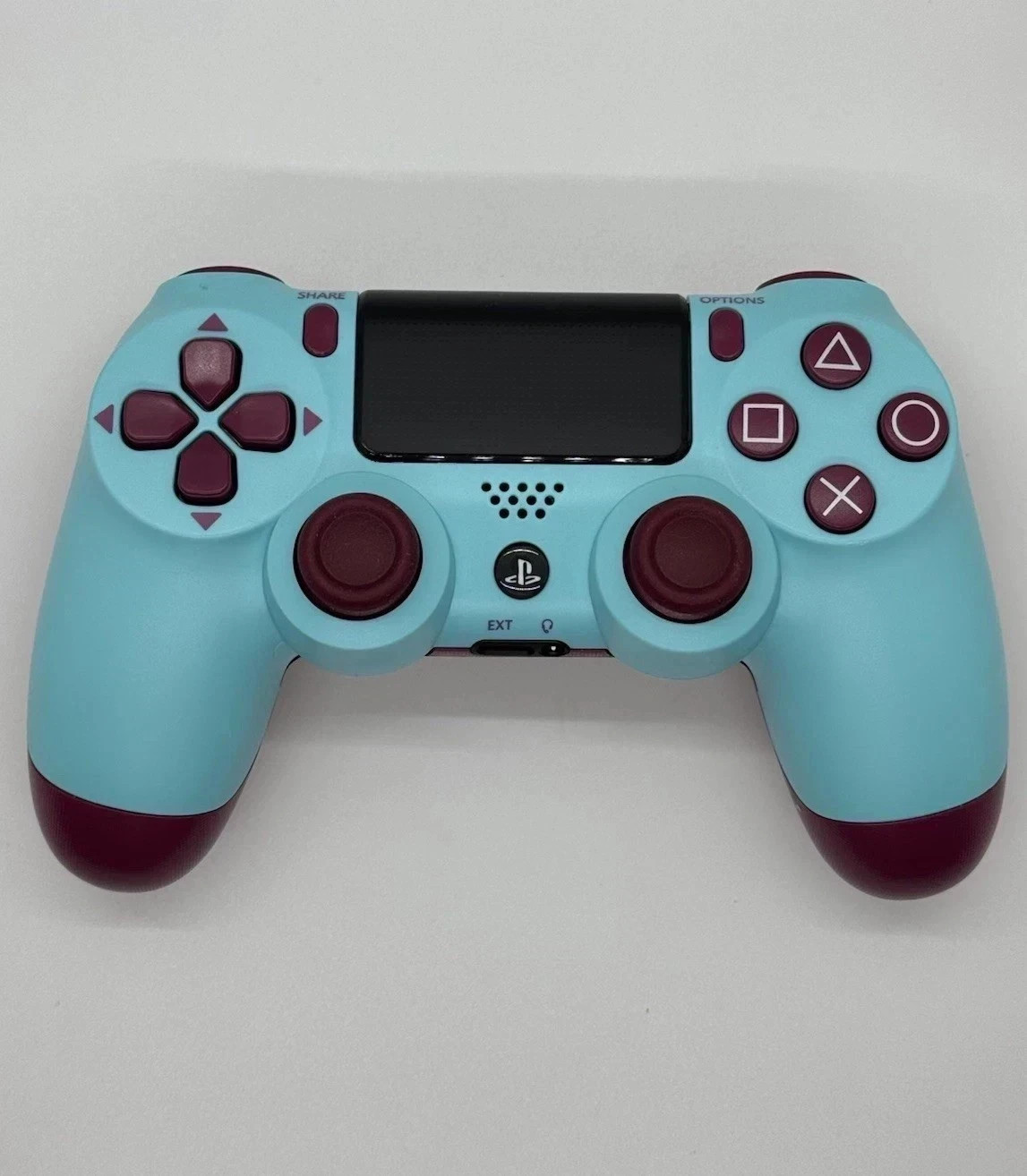 Sony PlayStation 4 PS4 Dualshock 4 Controller Berry Blue – Gently Used