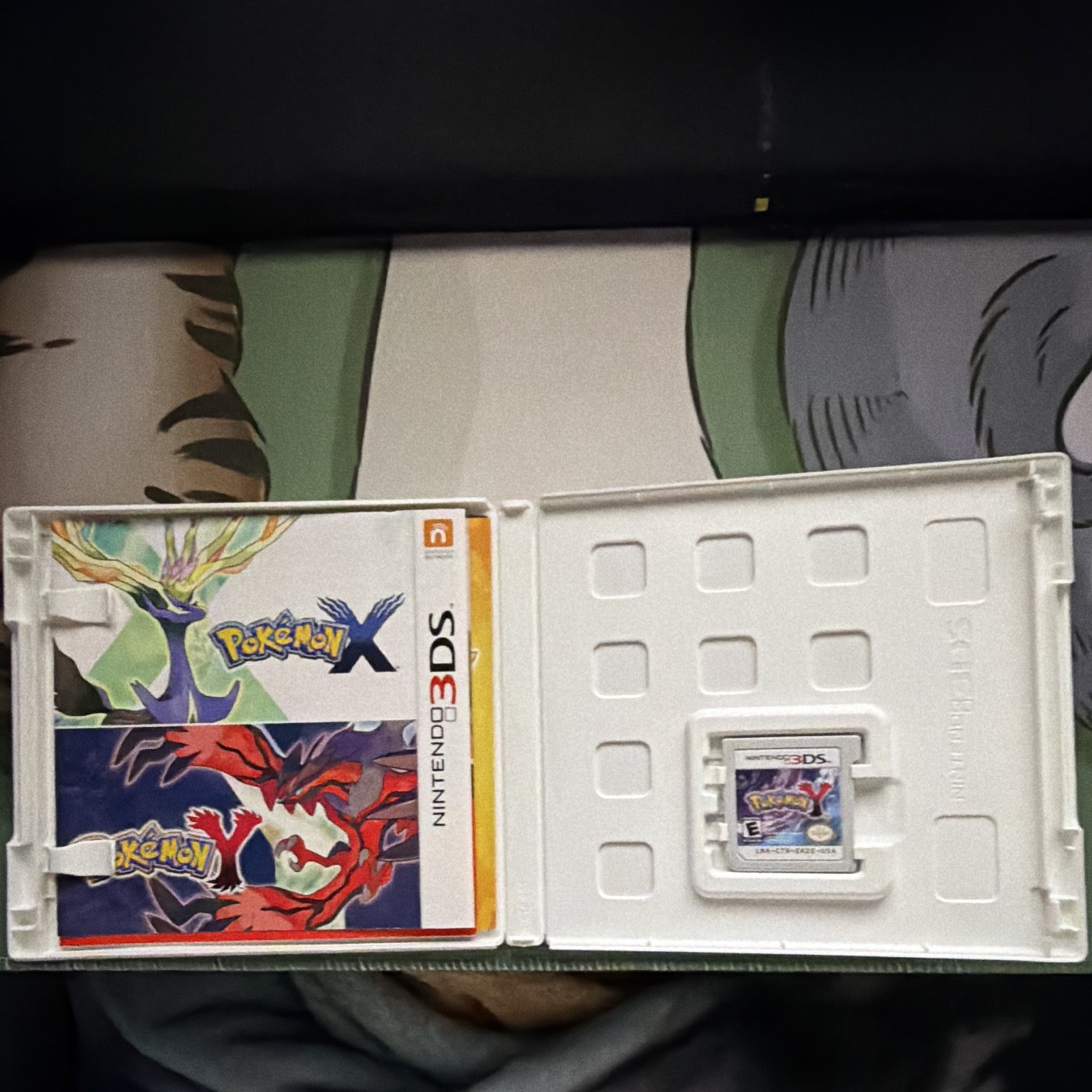 Nintendo Pokémon Y (Nintendo 3DS, 2013) complete in box