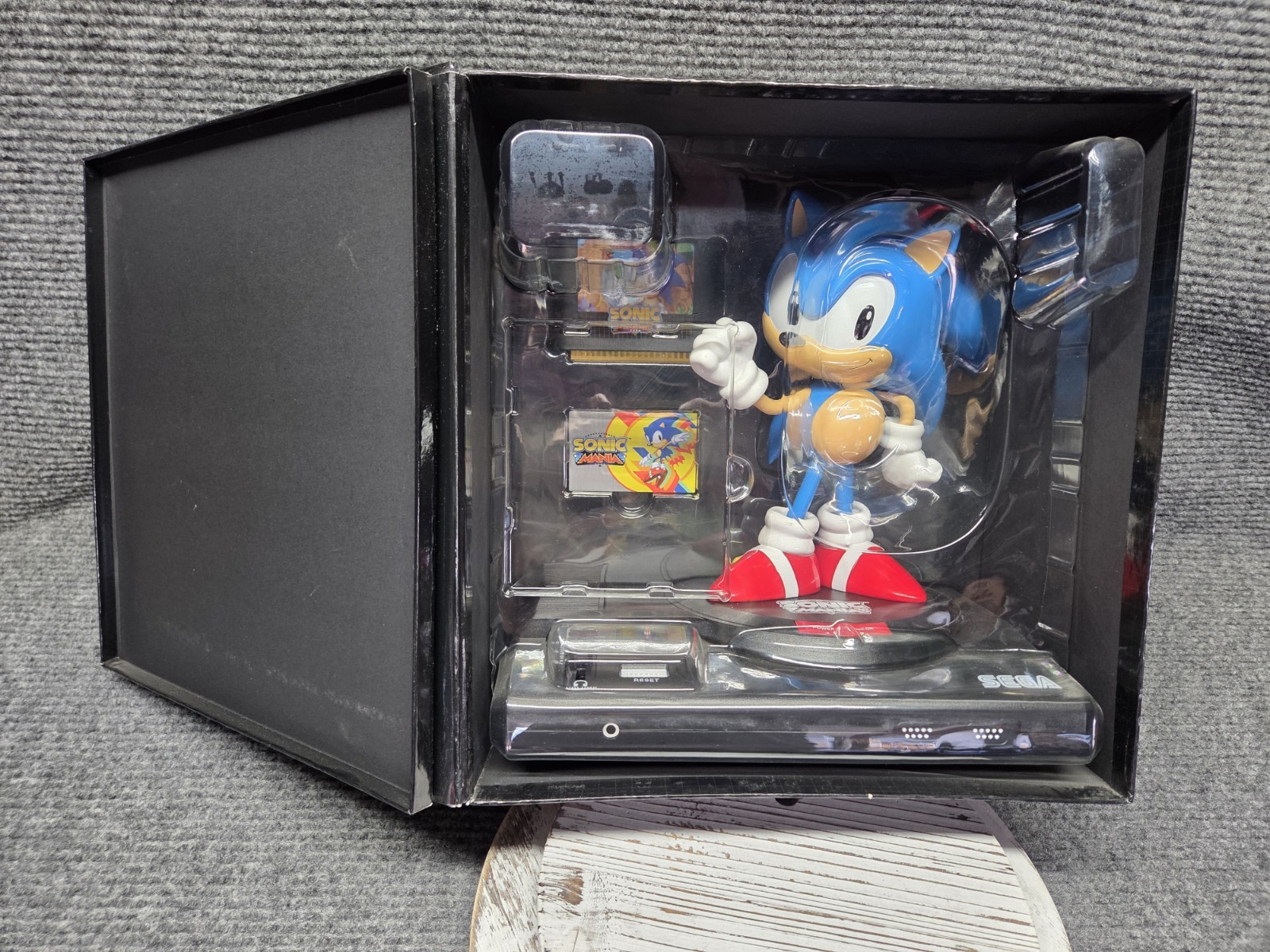 Sonic Mania Collectors Edition Video Game Statue Sega Figure Game Ring Works