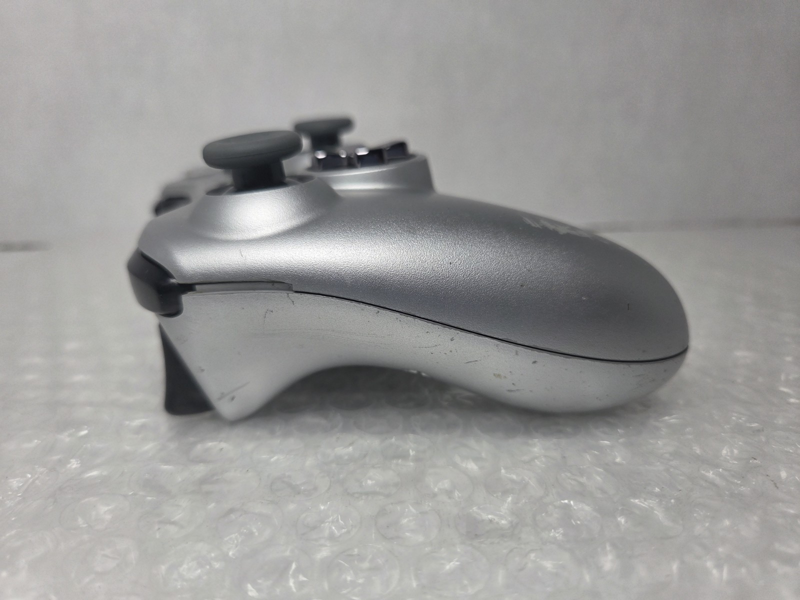Microsoft Xbox 360 Wireless Video Game Controller Silver Gray New Sticks Tested
