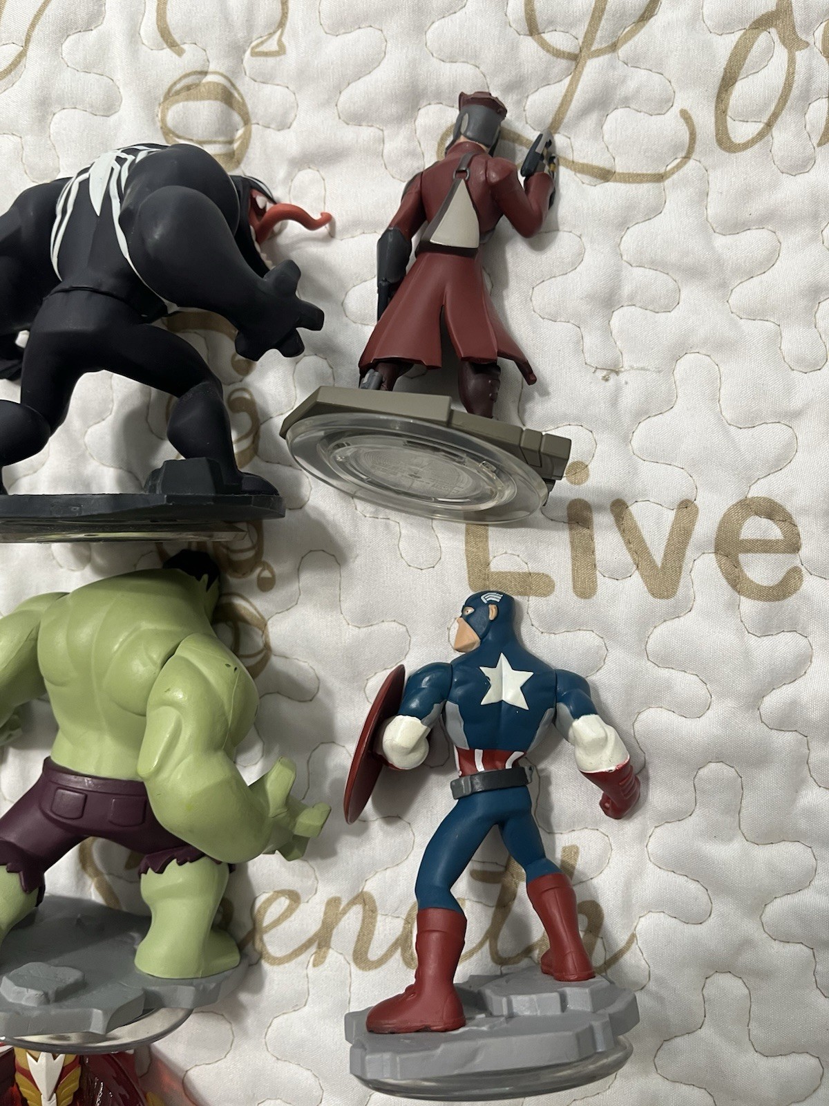 Disney Infinity 2.0 Marvel Figures Lot(7)- Venom, Hulk, Captain America, Falcon