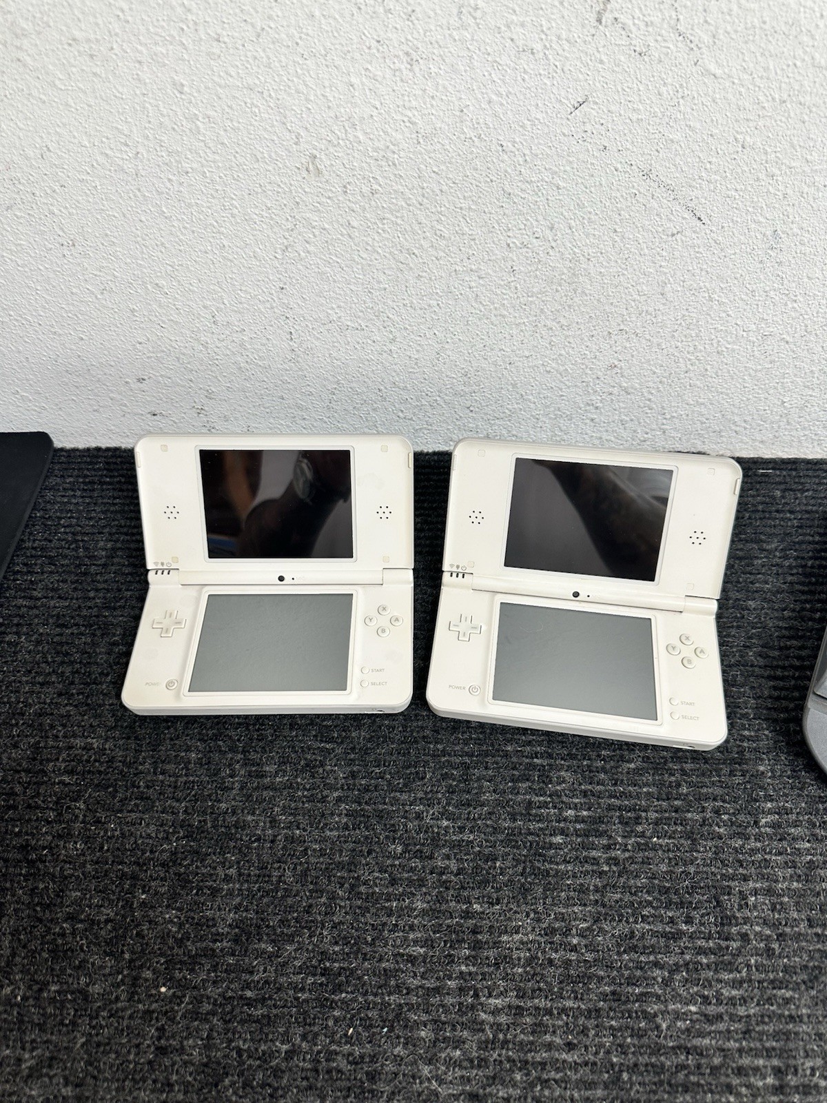 Lot Of 2 Nintendo DSi XL LL Console UTL-001(JPN) White Defective