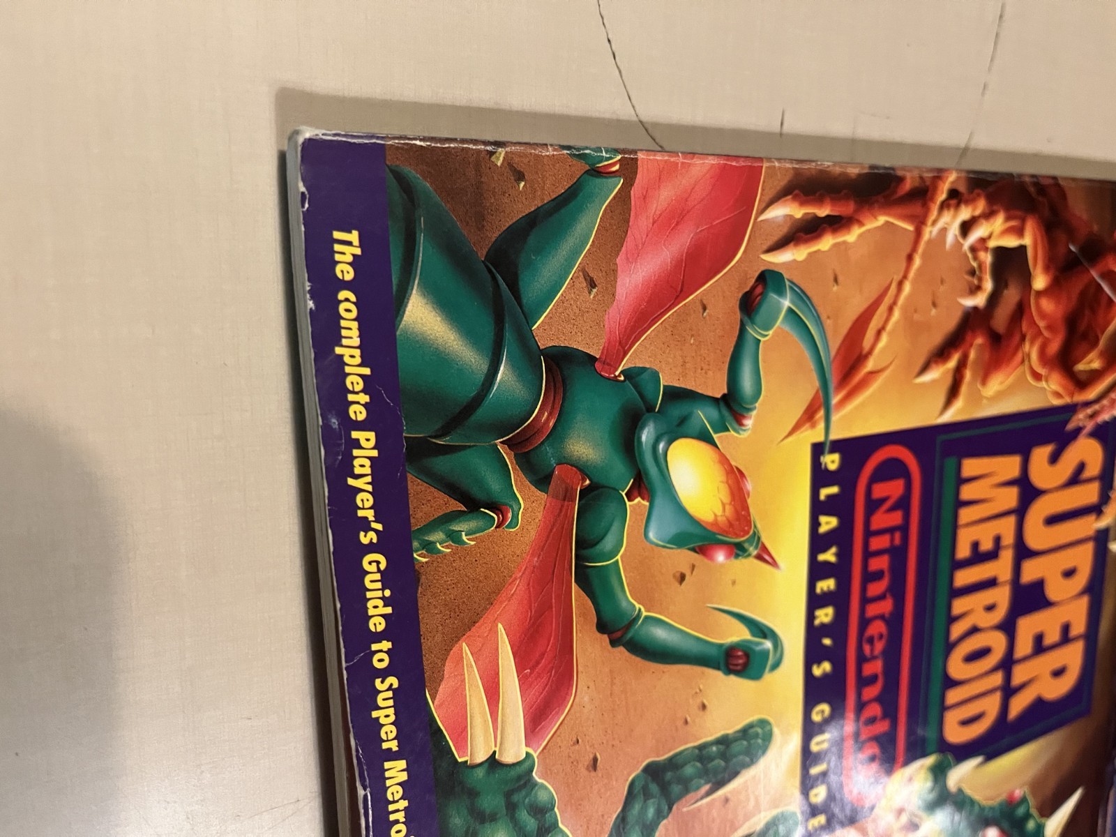 Official Super Metroid Nintendo Player’s Strategy Guide w/ Fold-Out Map SNES
