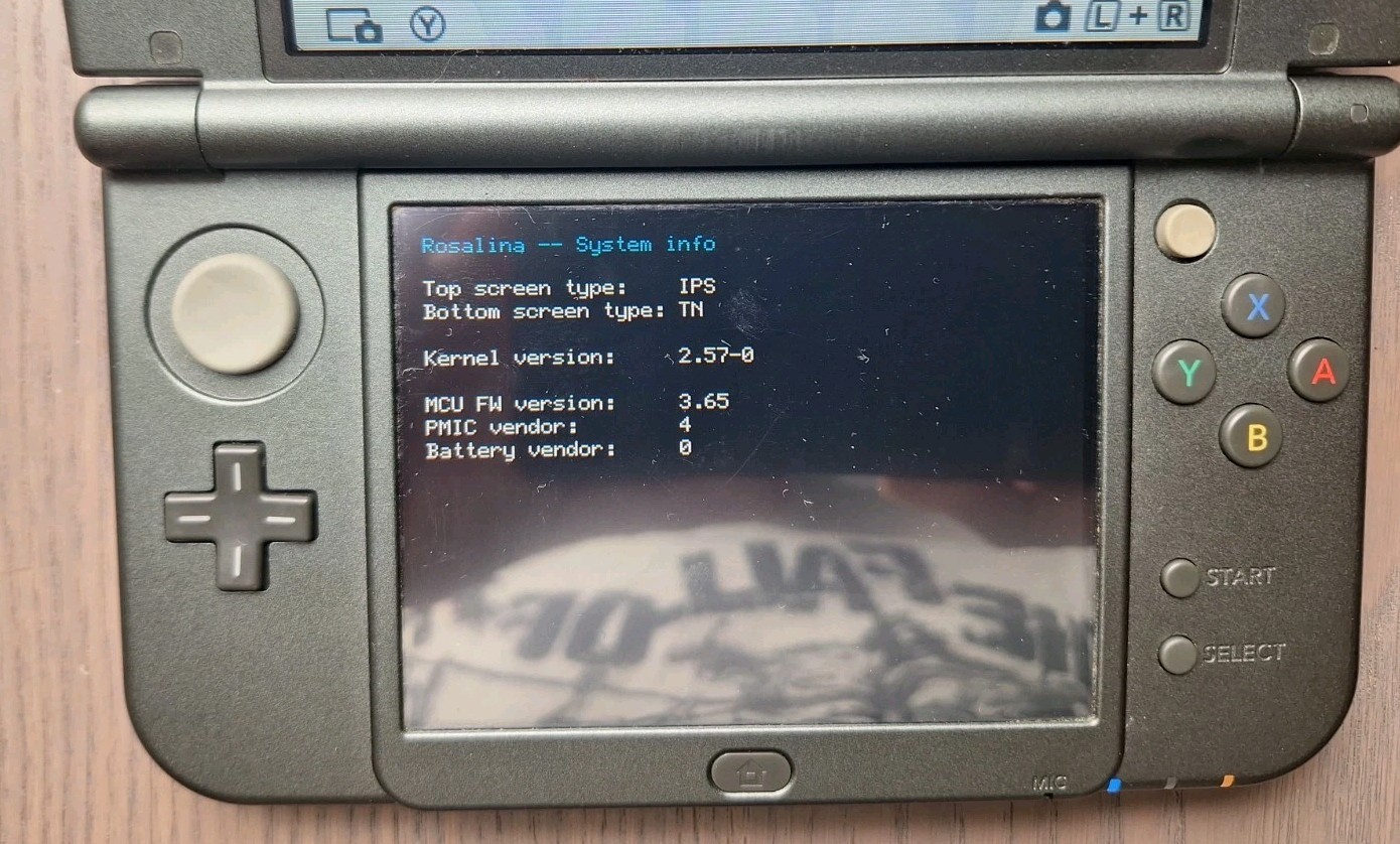 New Nintendo 3DS XL Metallic Black Charger 32GB SD Card REGION FREE