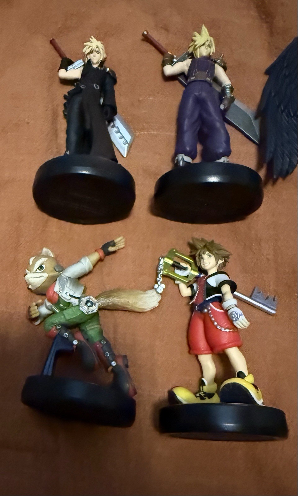 Nintendo Amiibo Lot Of 6 Figures Cloud Sephiroth Fox Snake Sora