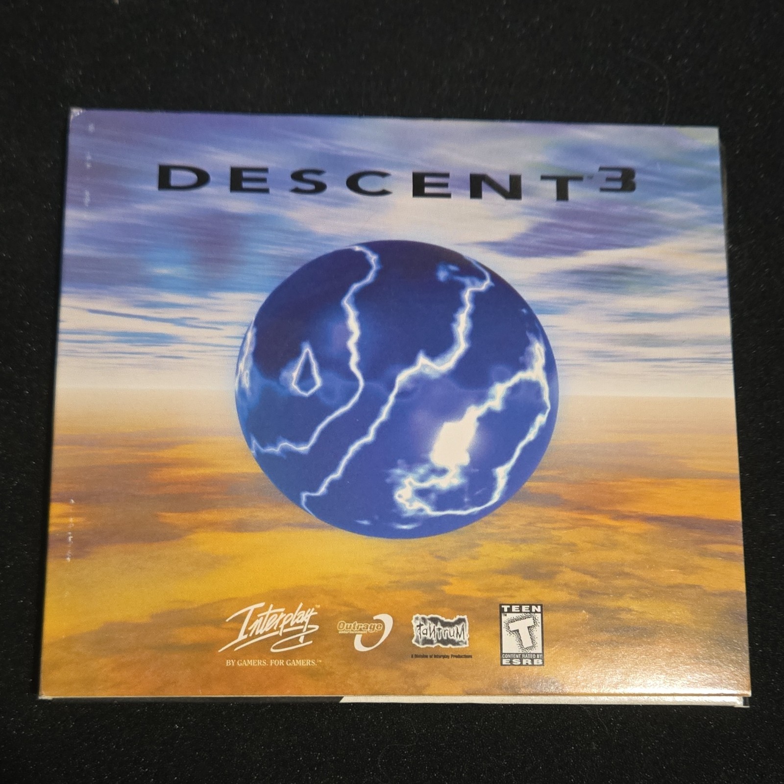 Interplay Descent 3 PC Shooter Manual Included T Teen NTSC-U/C 1999