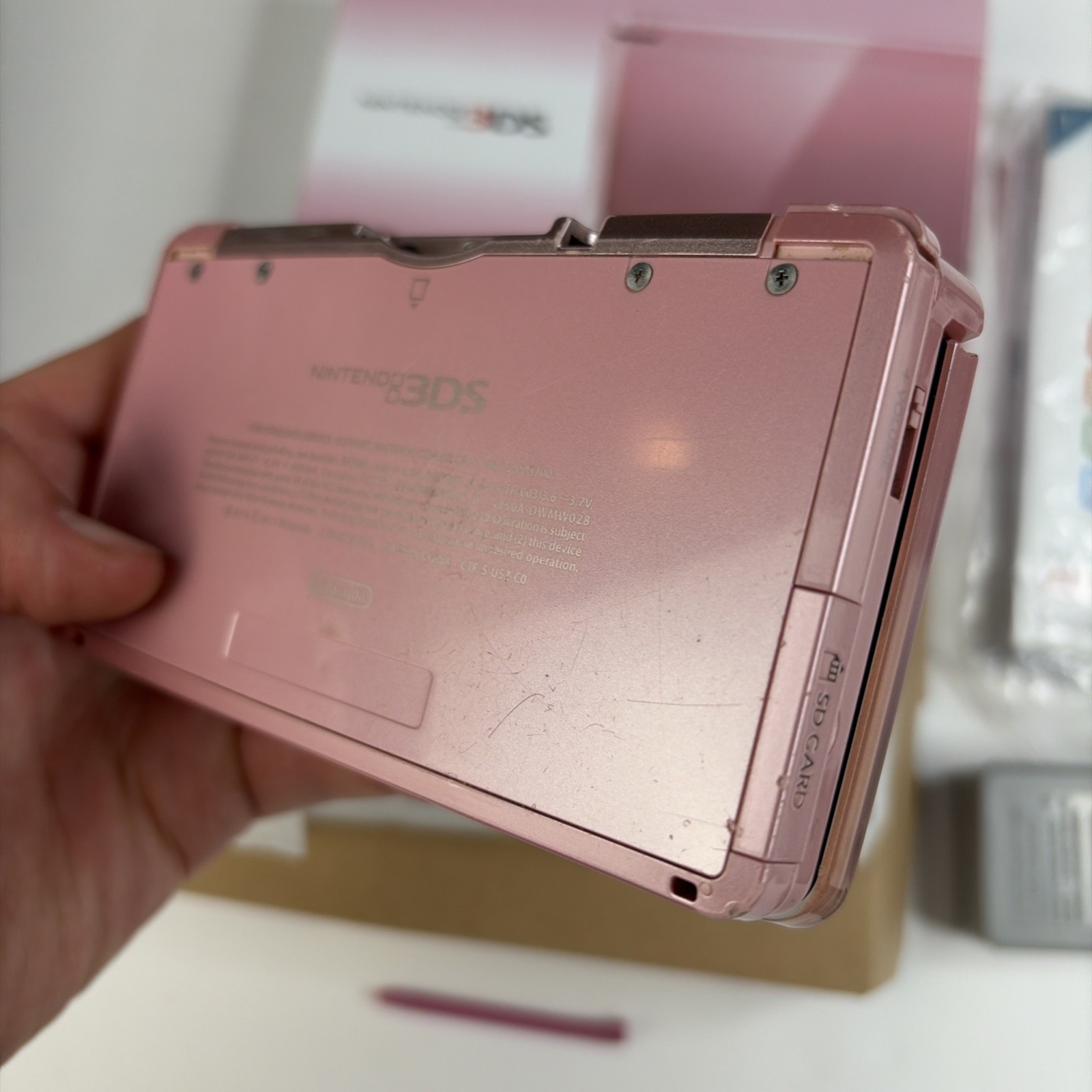 Nintendo 3DS Handheld Console Complete In Box Pink CTR-001 (USA) W Charger