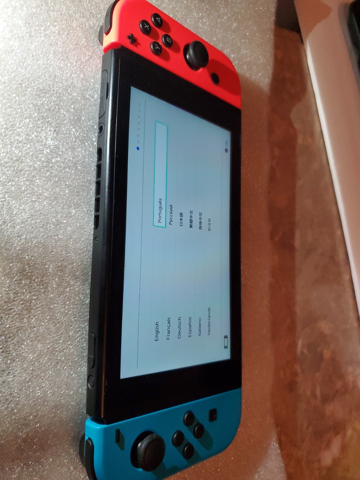 Nintendo Switch Console – Neon Blue/Red tested & Working
