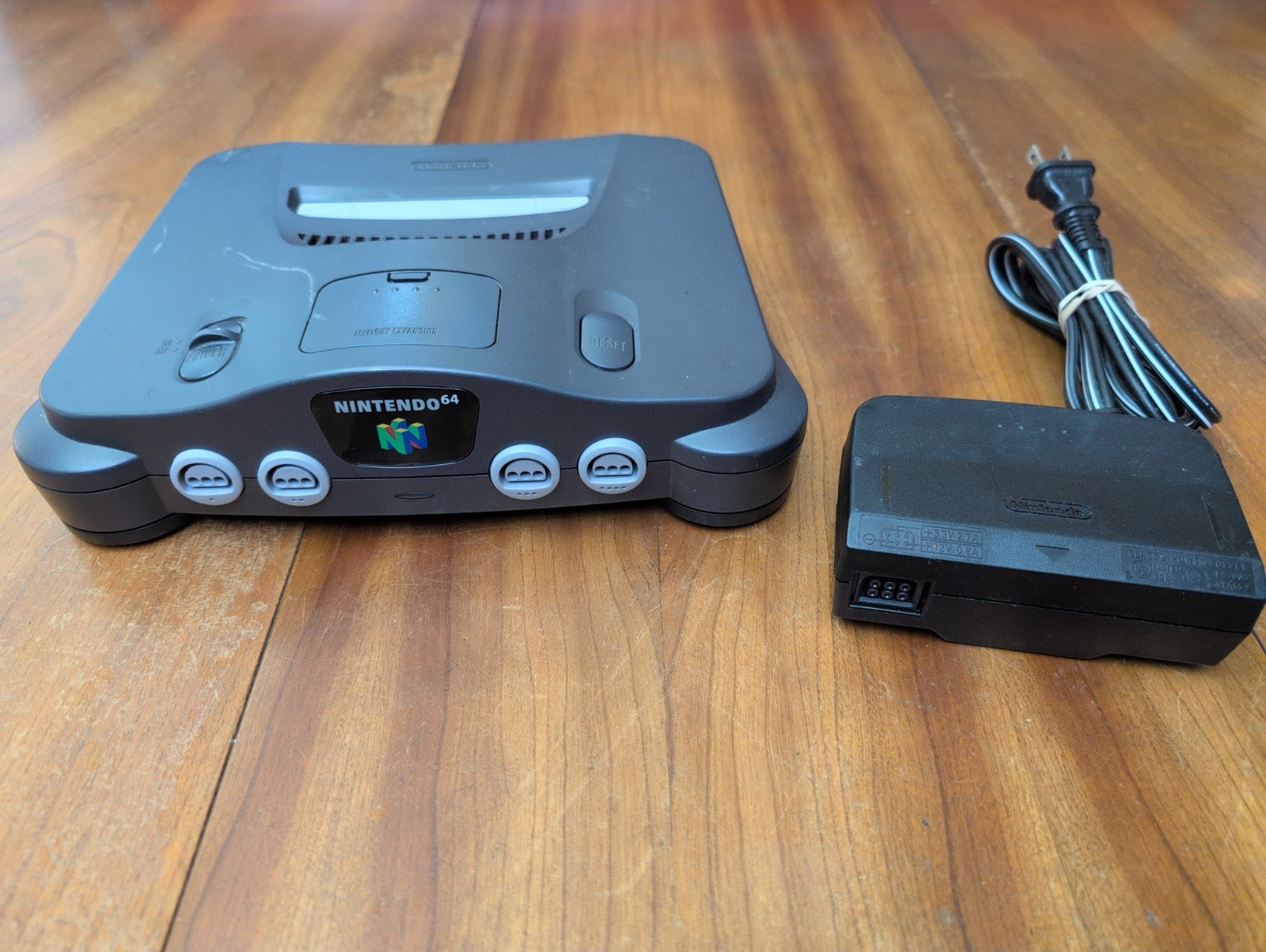 Nintendo 64 N64 Video Game Console w/Power Supply And Jumper Pak READ