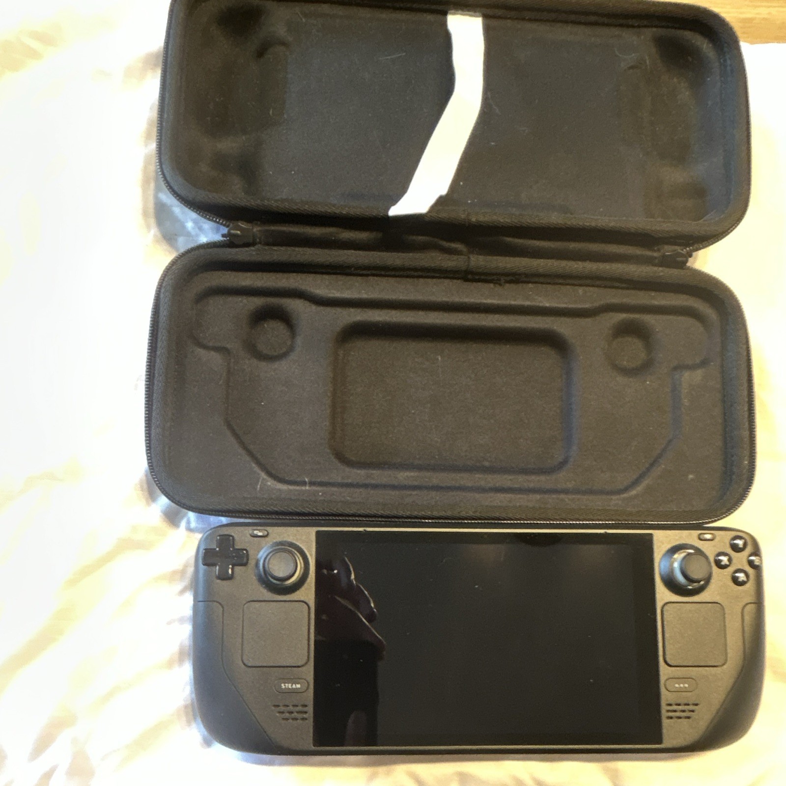 Valve Steam Deck Handheld Console 256GB Black Wi-Fi USB-C w/ Carry Case